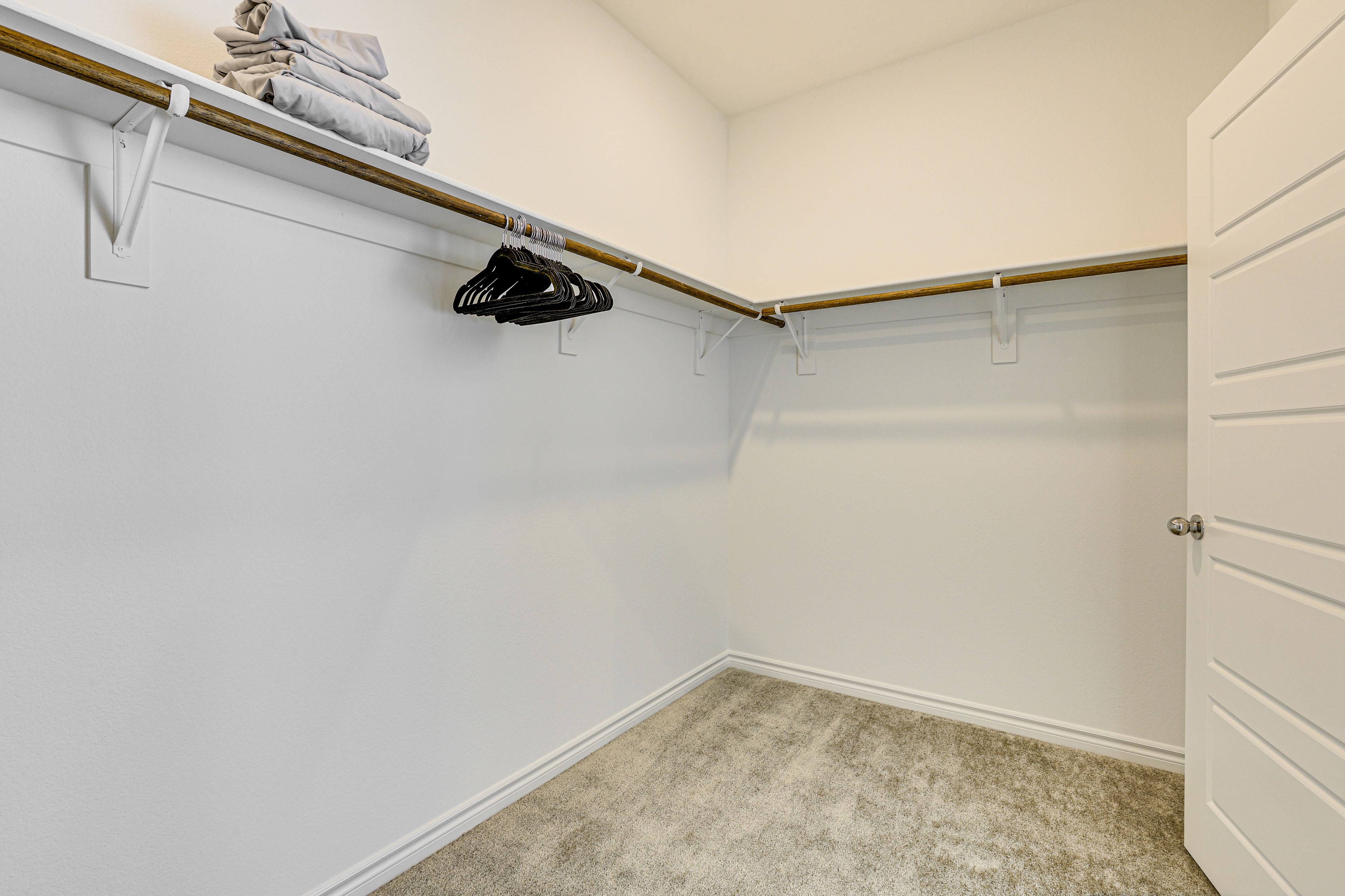 Walk-In Closet | 2nd Floor