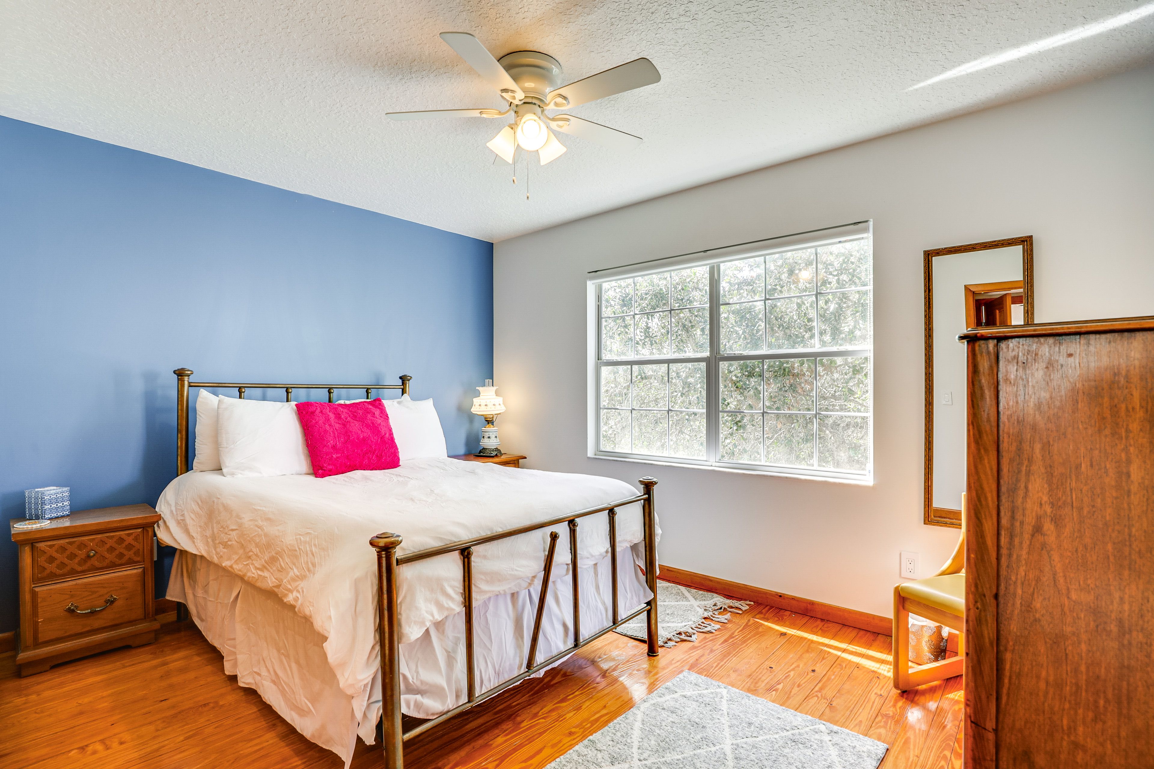 Bedroom 3 | 2nd Floor | Full Bed | Smart TV