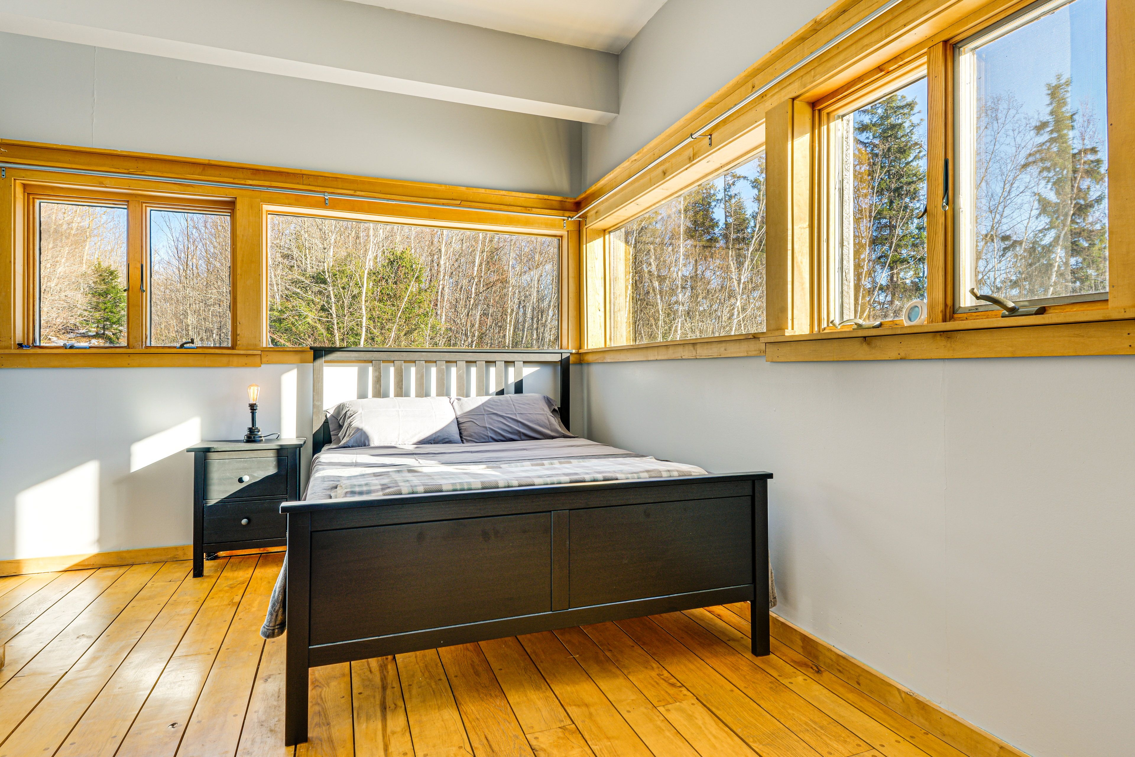 Bedroom 4 | Queen Bed | 1st Floor