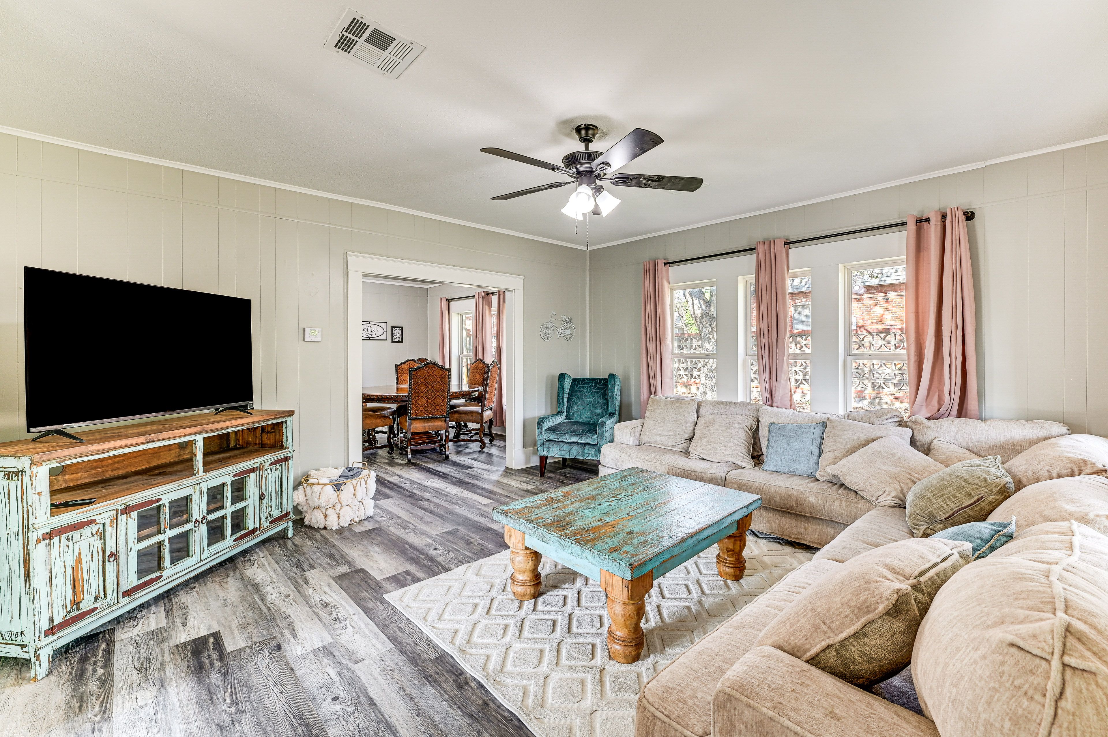 Durant Vacation Rental | 3BR | 1BA | Steps to Enter | 1,700 Sq Ft