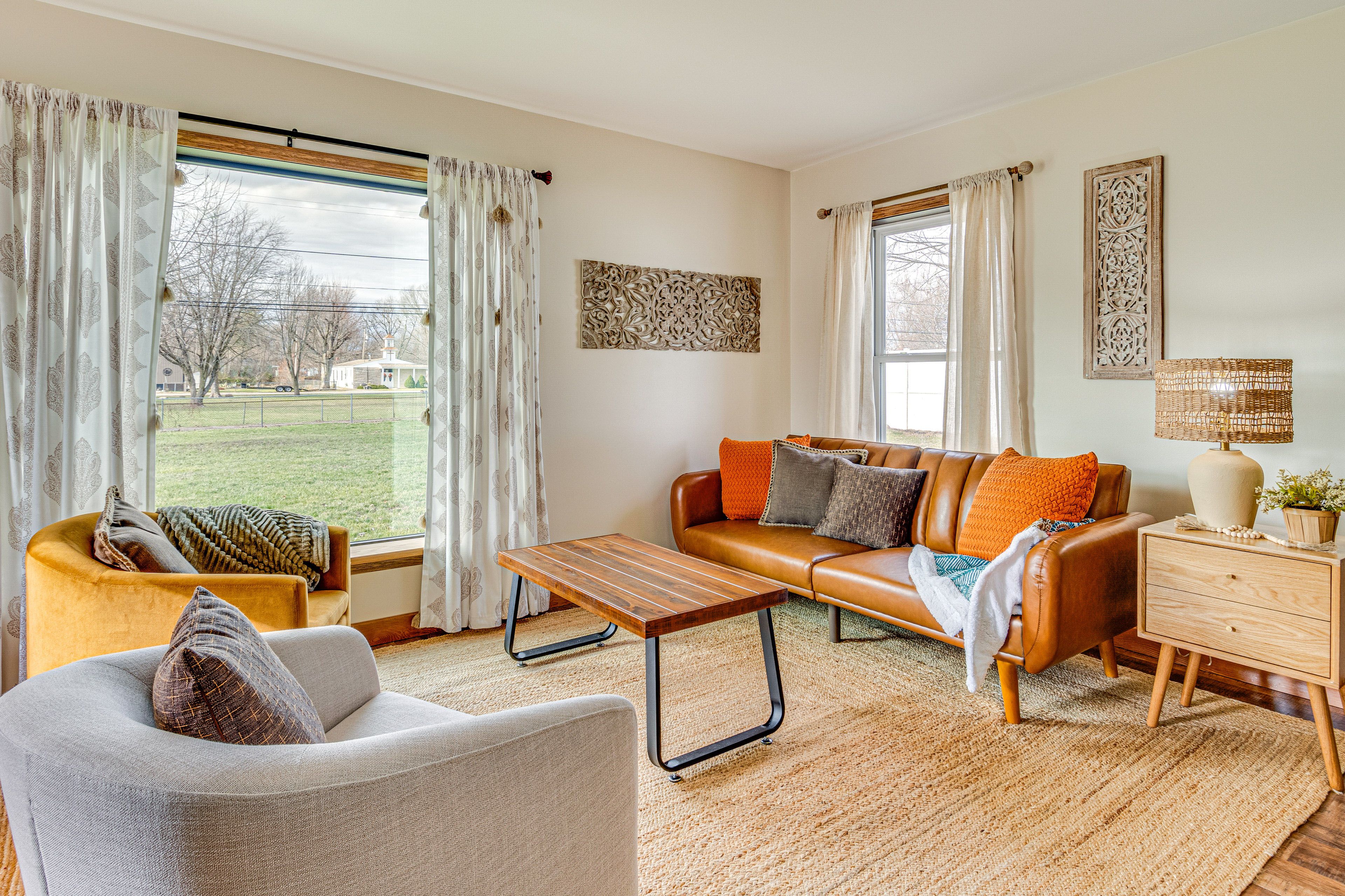 Connersville Vacation Rental | 3BR | 1BA | 1,348 Sq Ft | 4 Steps Required