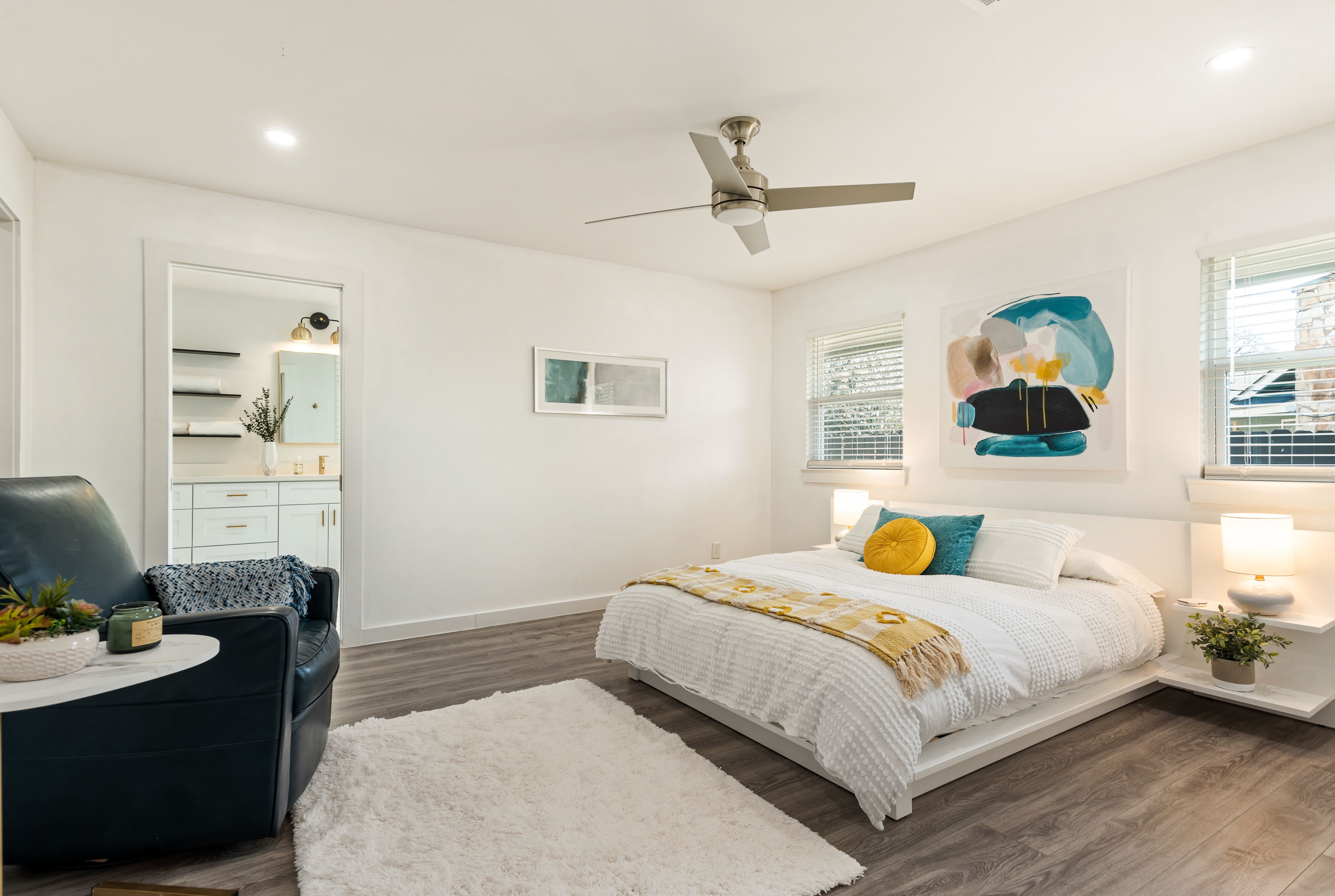 Bedroom 1 | Queen Bed | Linens Provided