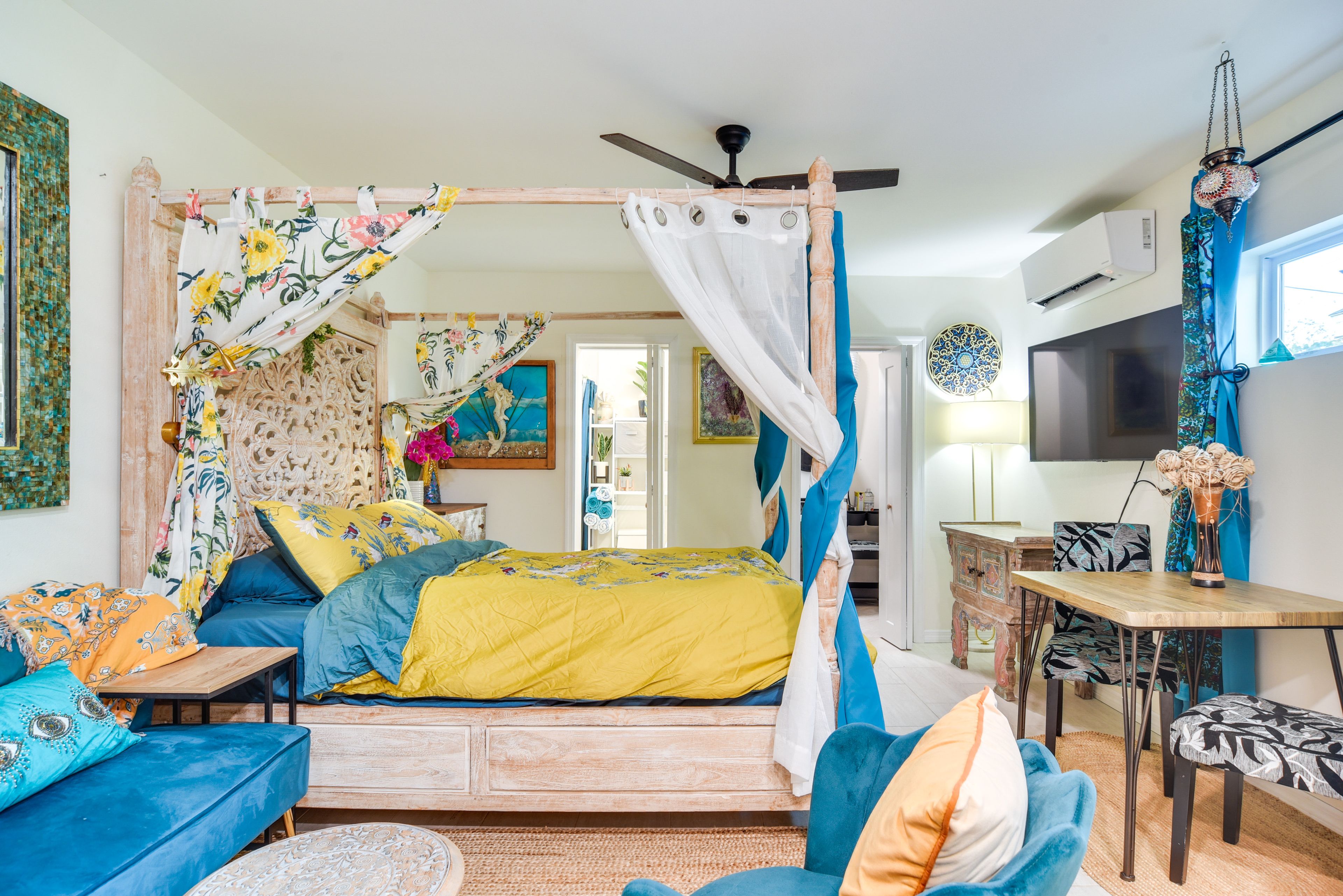 Sleeping Area | Single-Story Studio