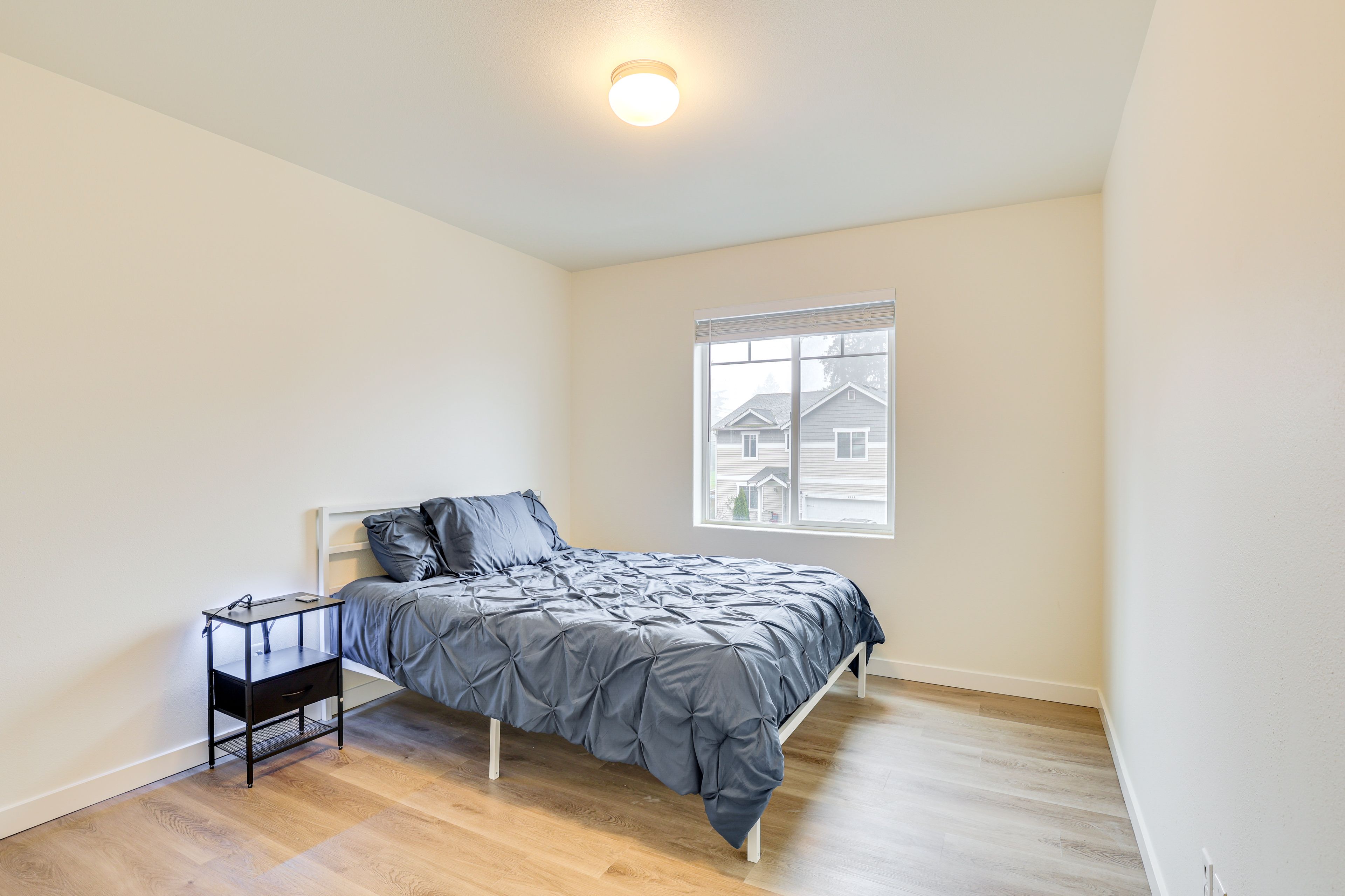 Bedroom 2 | Queen Bed | 2nd Floor