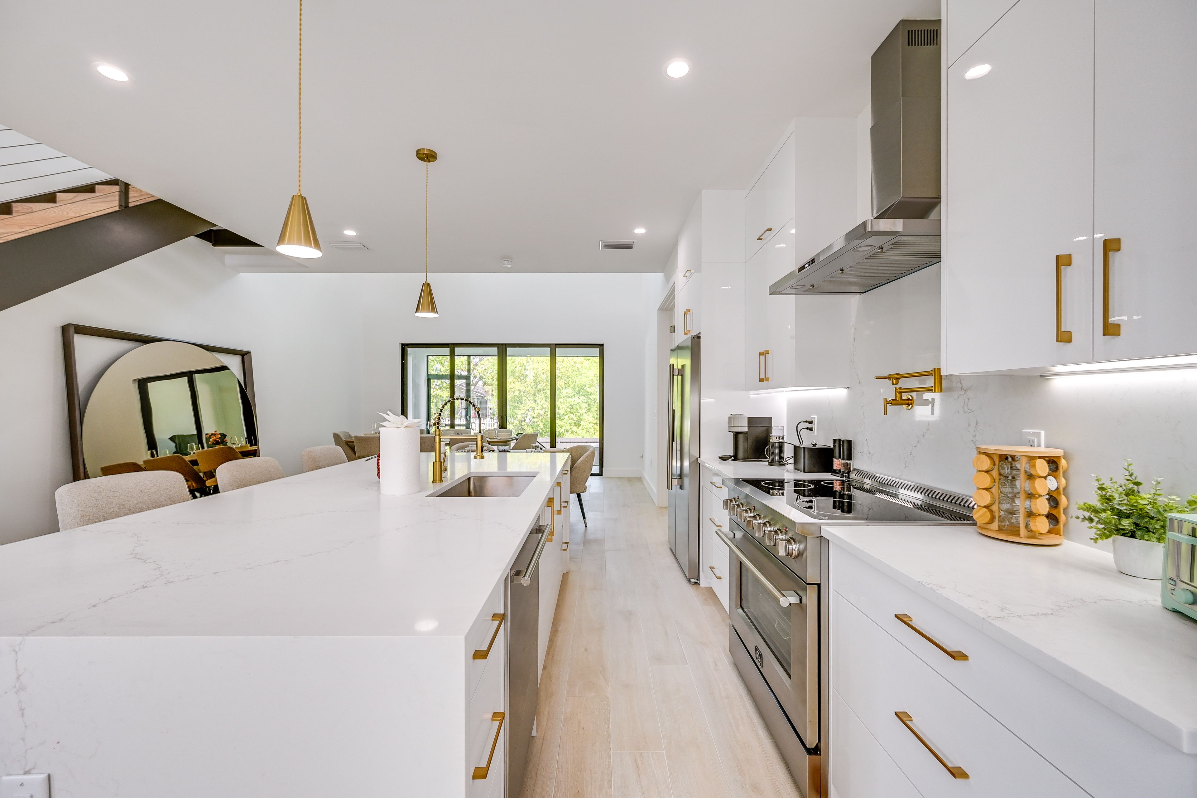 Kitchen | 1st Floor