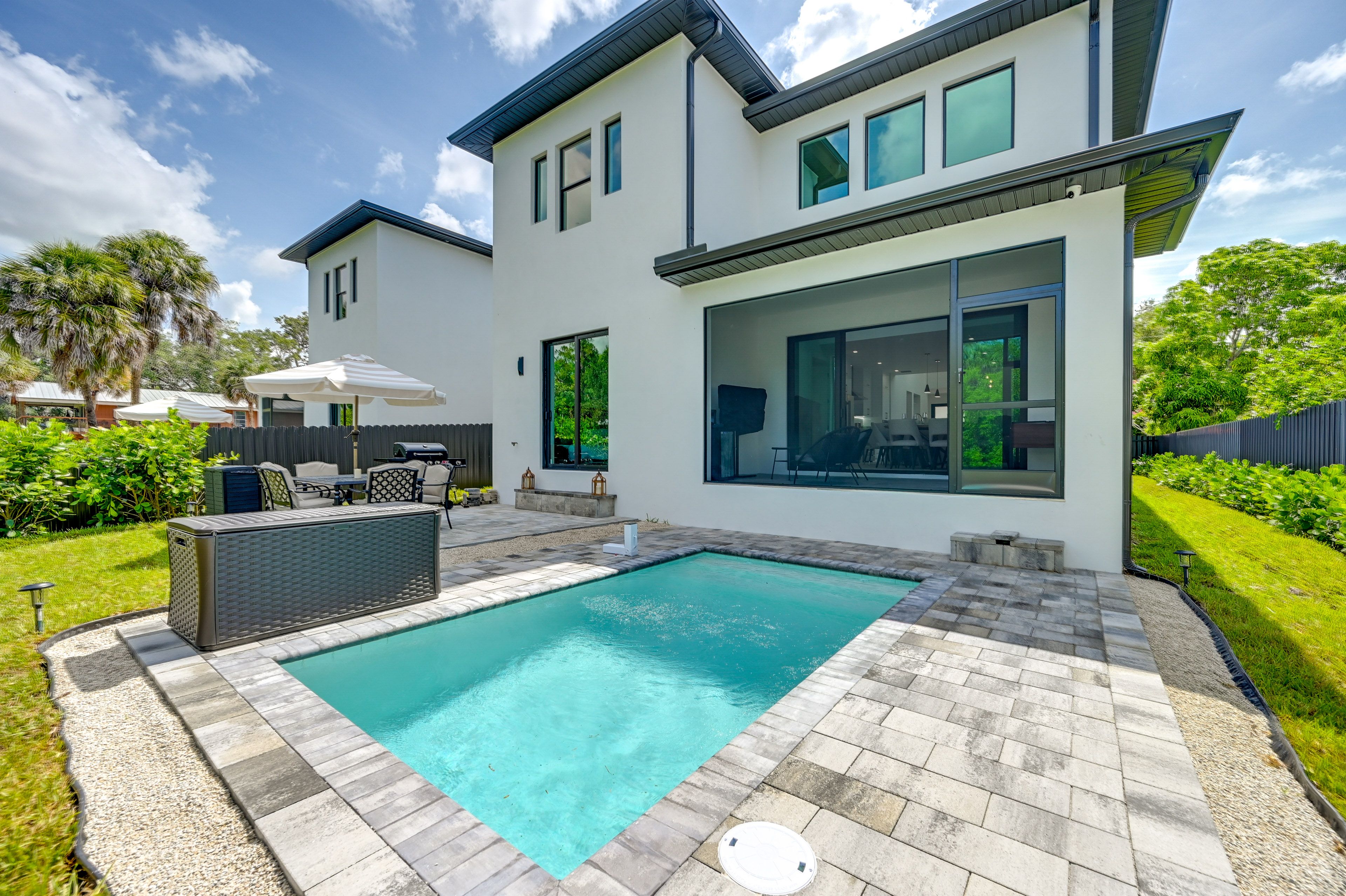 Patio | Pool