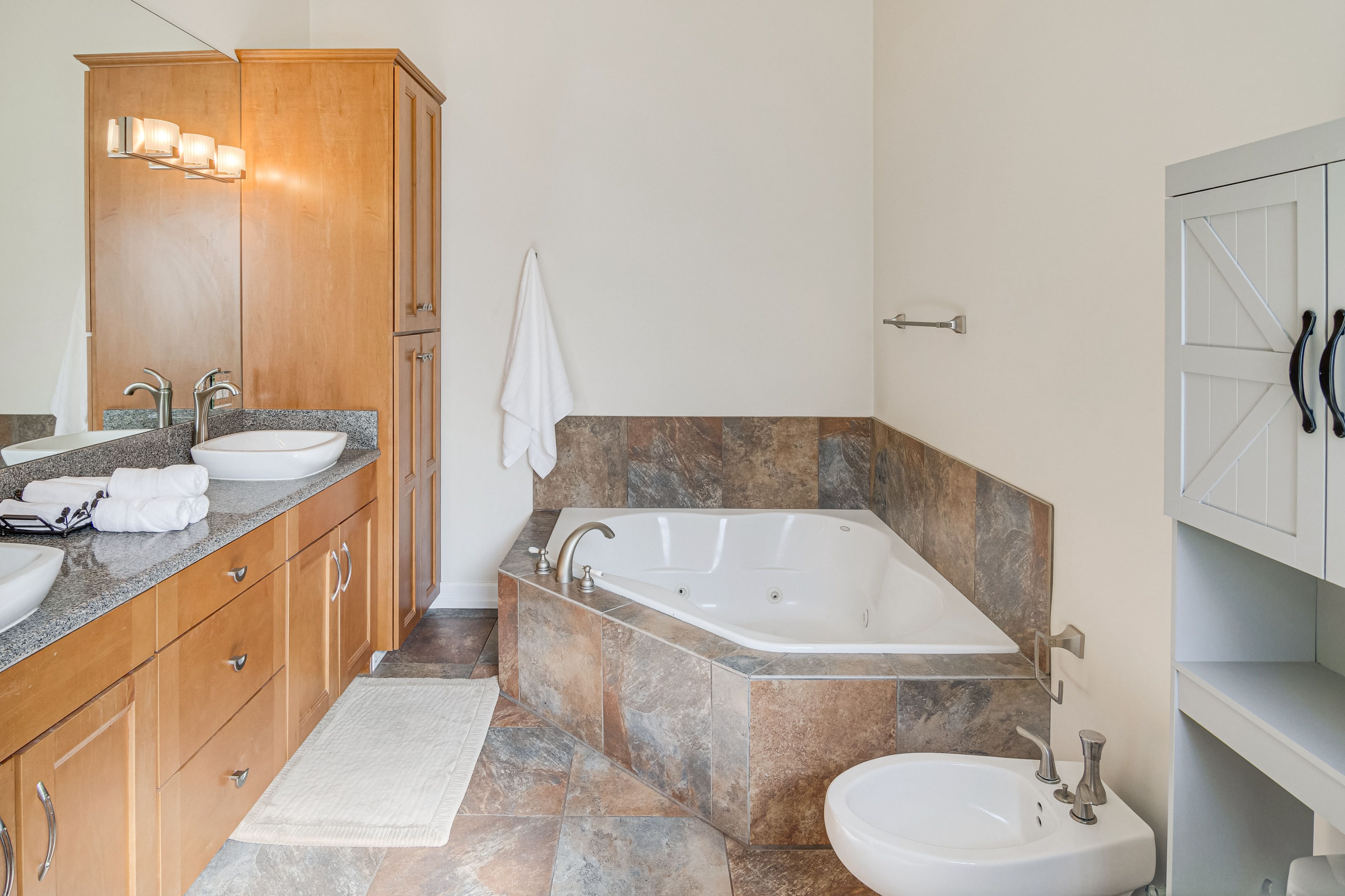 En-Suite Bathroom