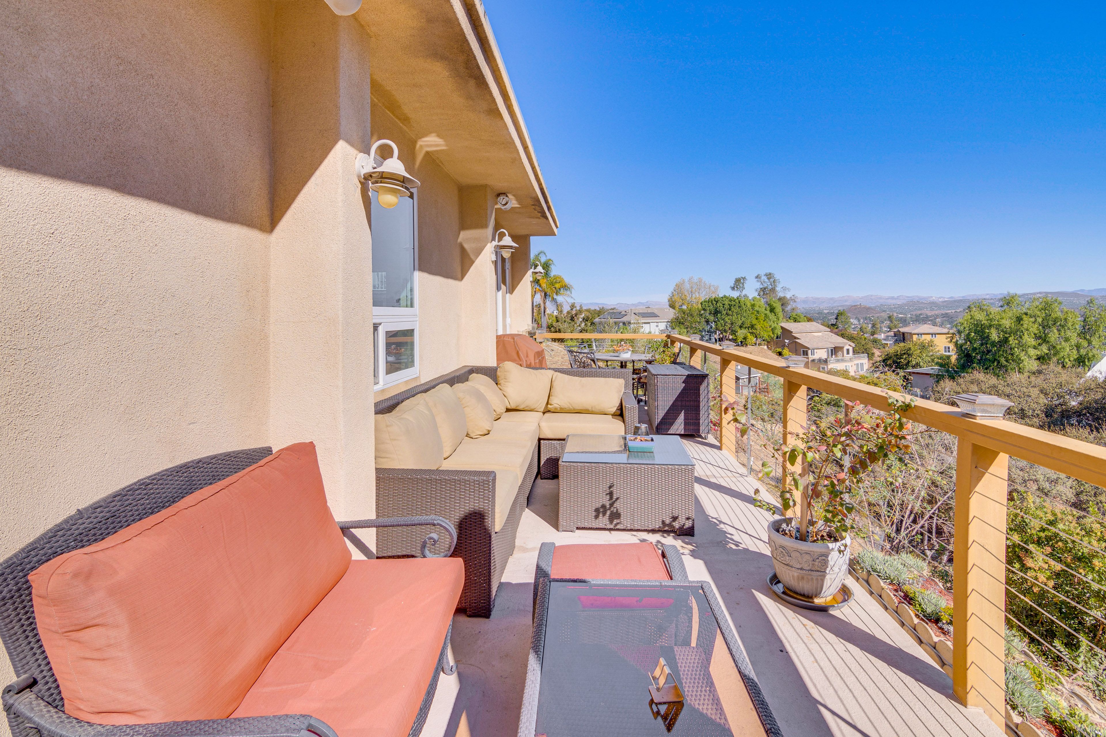 Newbury Park Vacation Rental | 3BR | 2.5BA | 2,790 Sq Ft | Stairs Required