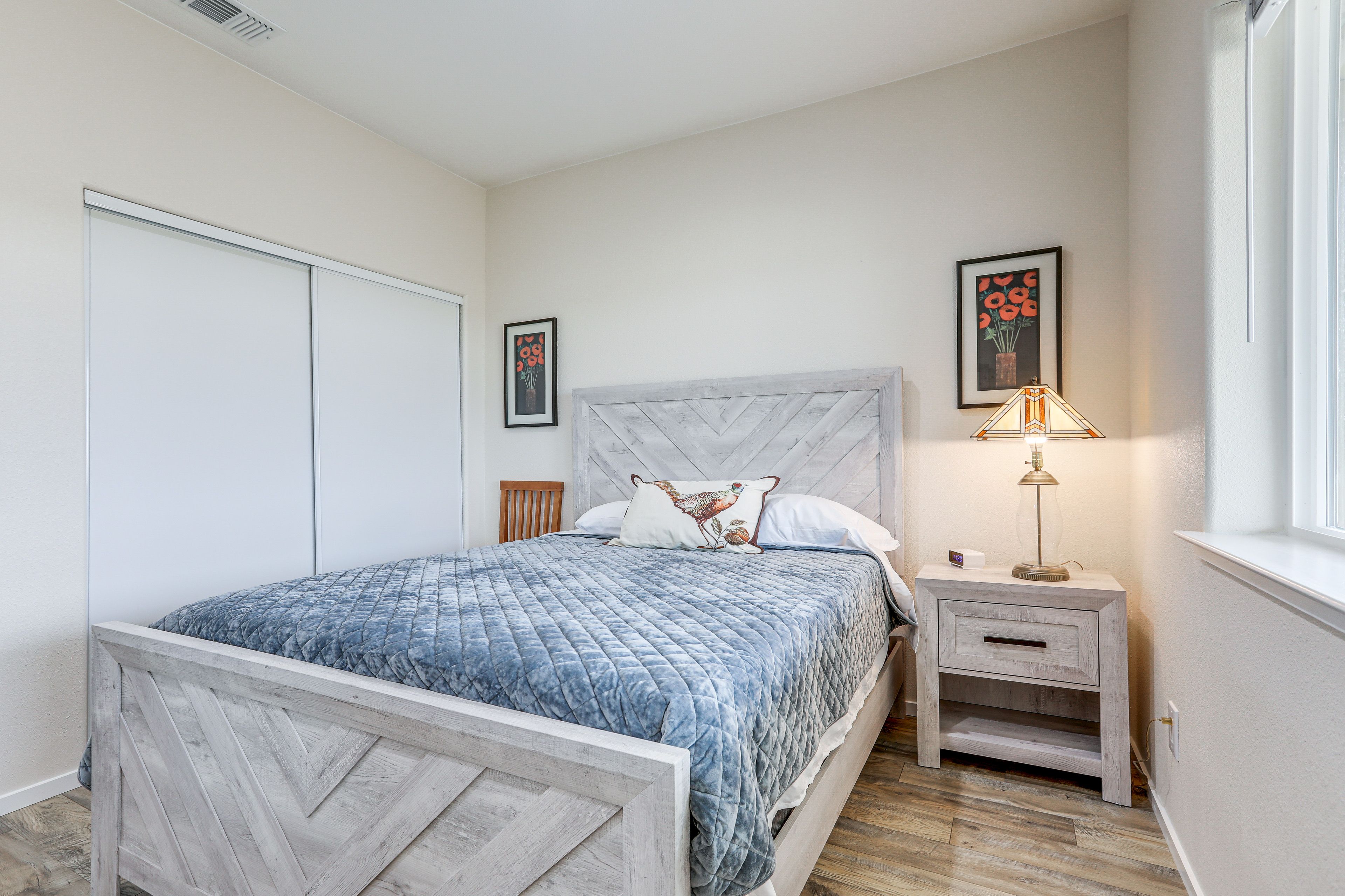 Bedroom 3 | Queen Bed