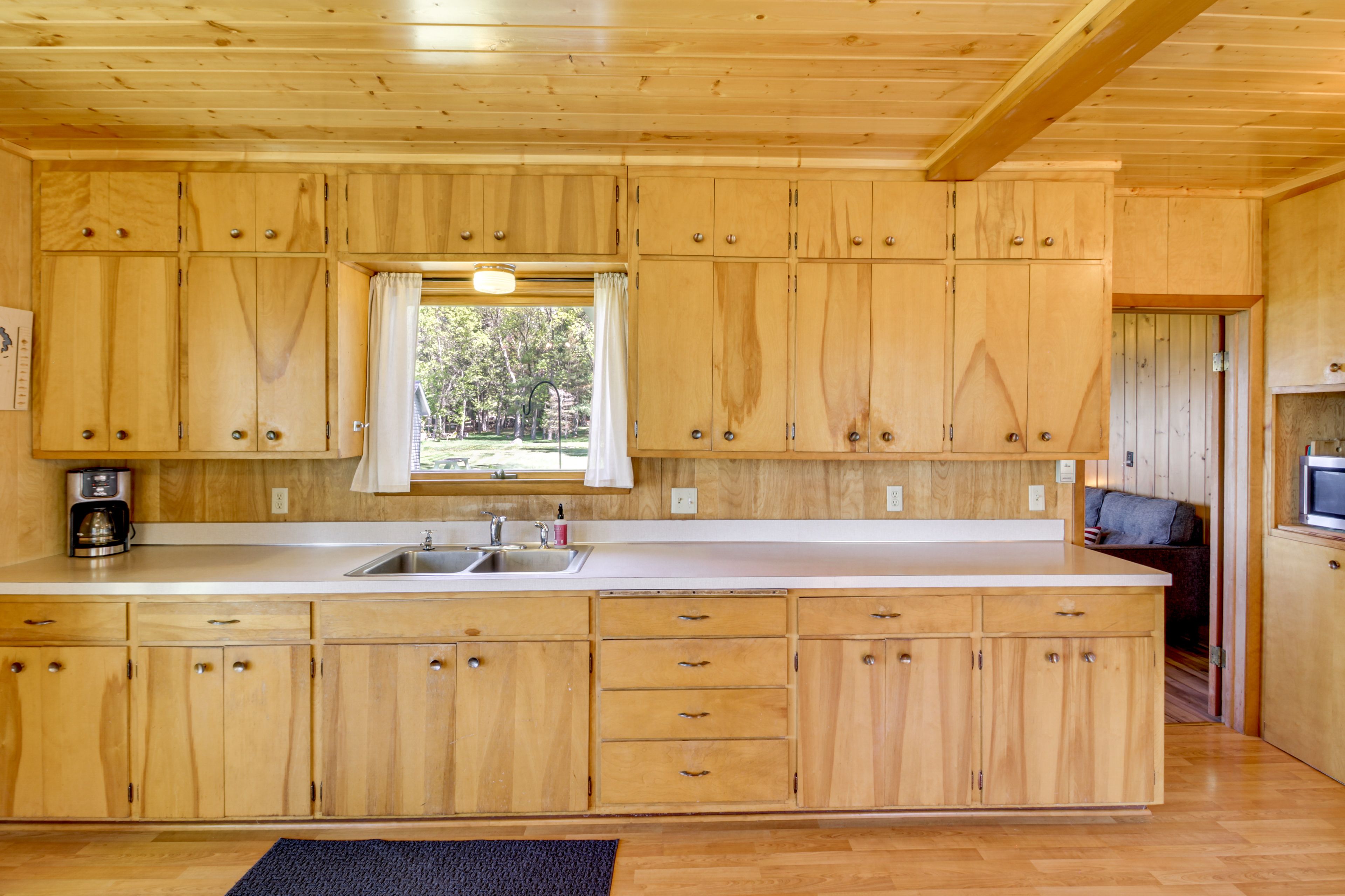 Cabin 1 Kitchen | 1st Floor