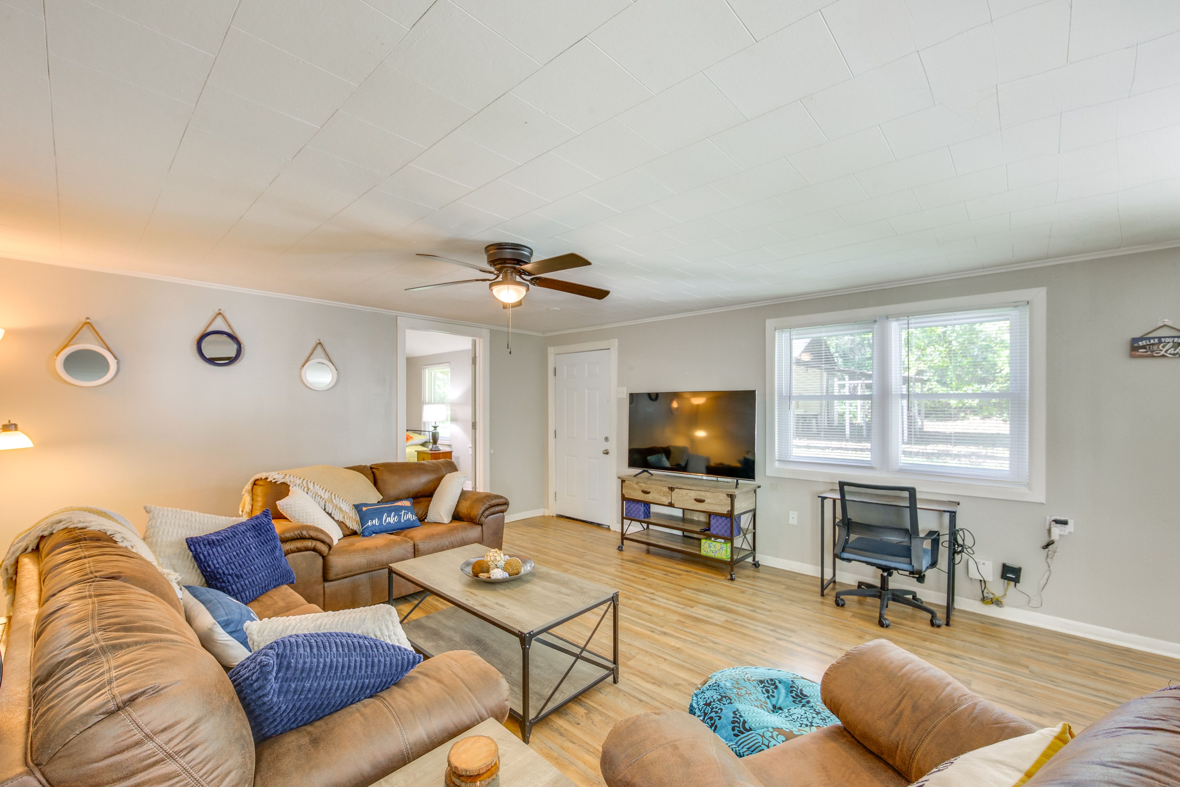 Ore City Vacation Rental | 3BR | 2BA | Step-Free Access | 1,500 Sq Ft