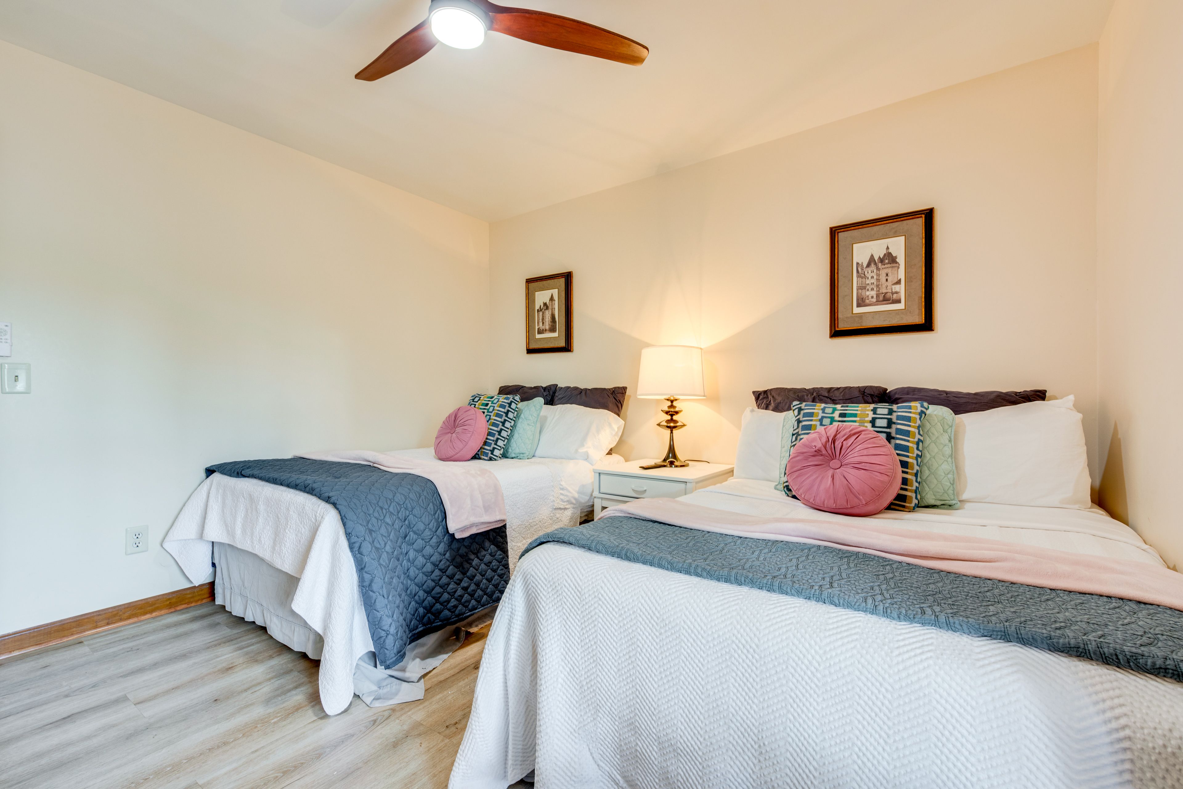 Bedroom 3 | 2 Full Beds | Ceiling Fans