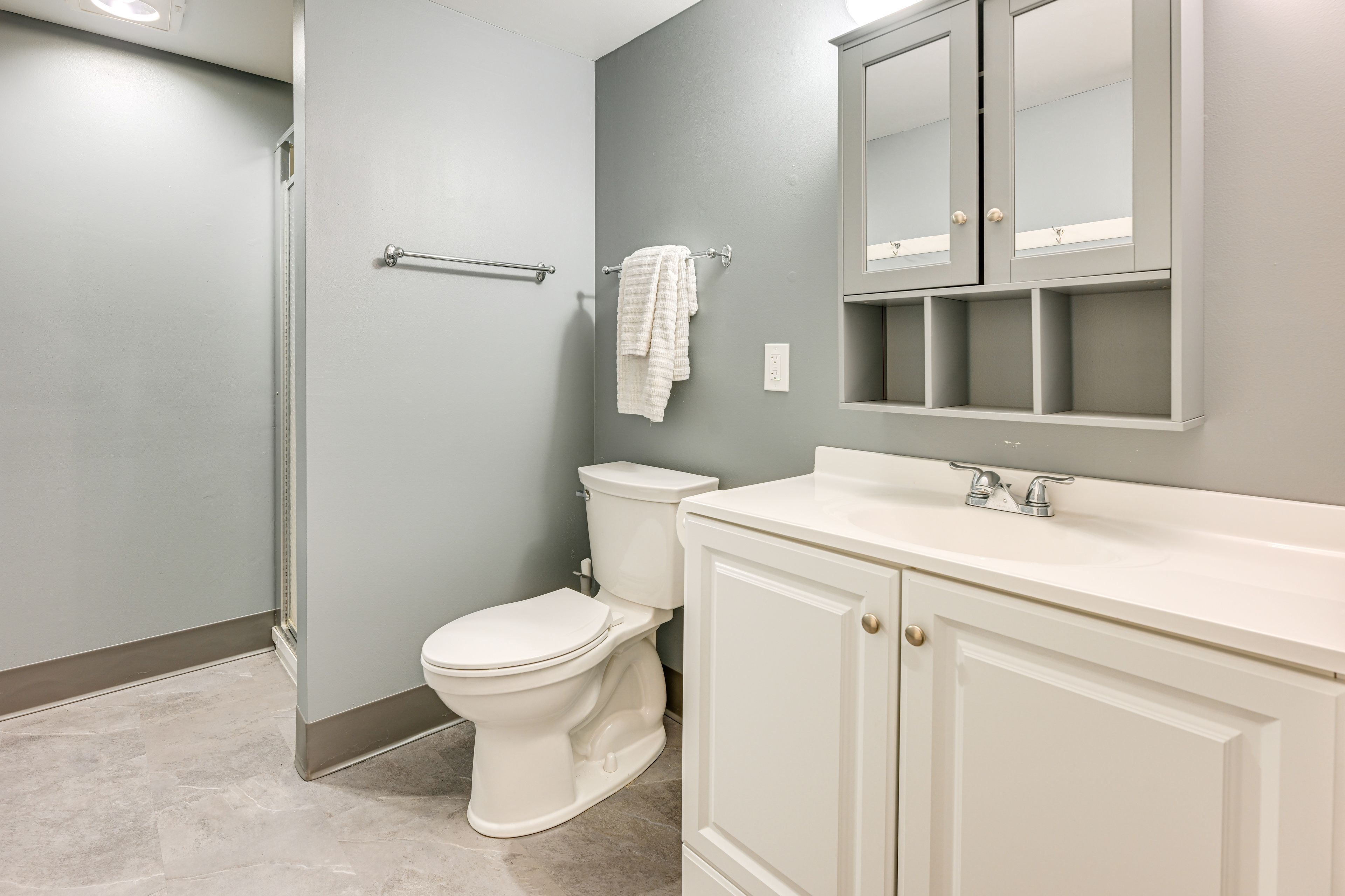 Full Bathroom | Lower Level