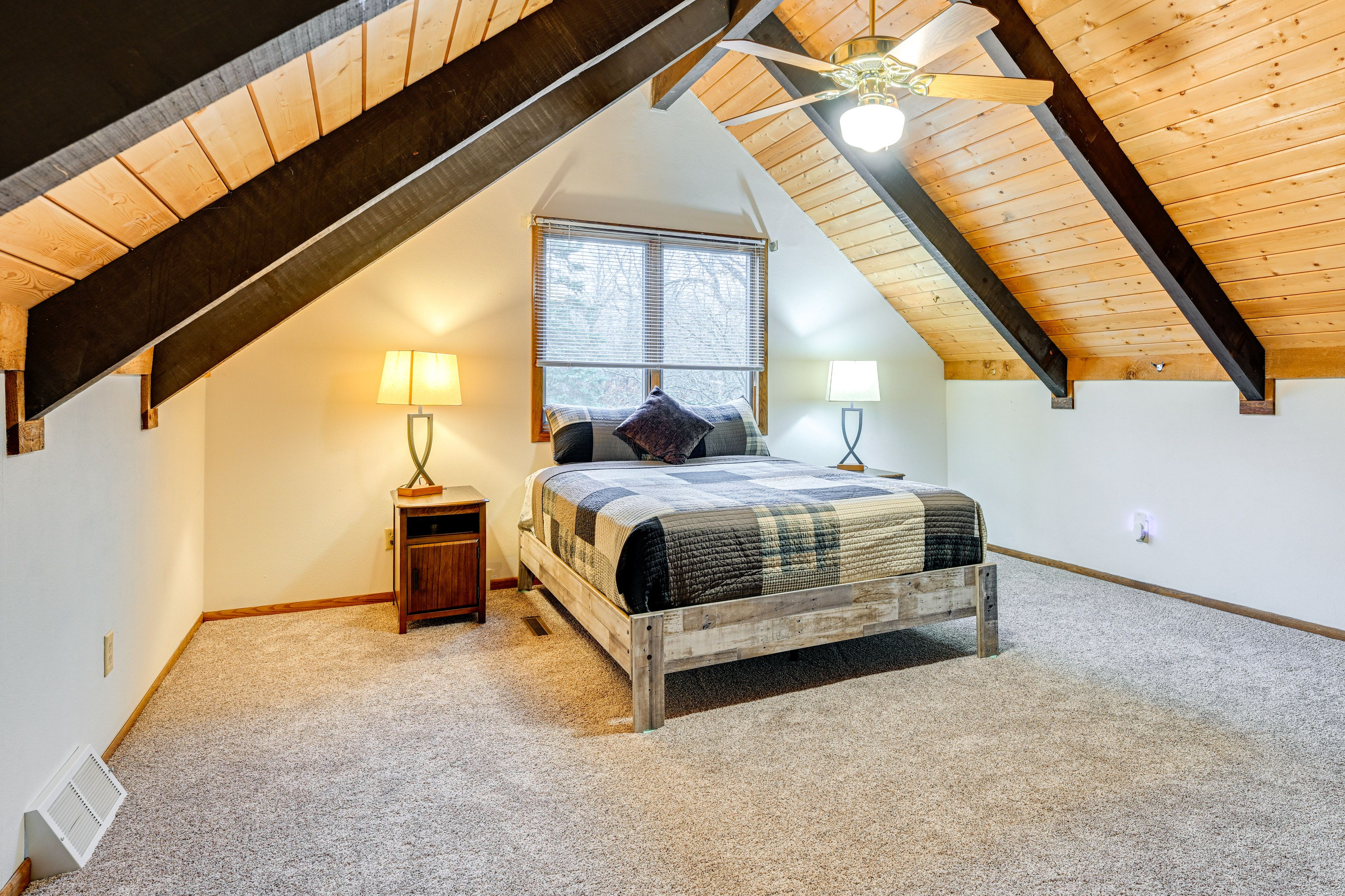 Bedroom 3 | Upper Level | Queen Bed