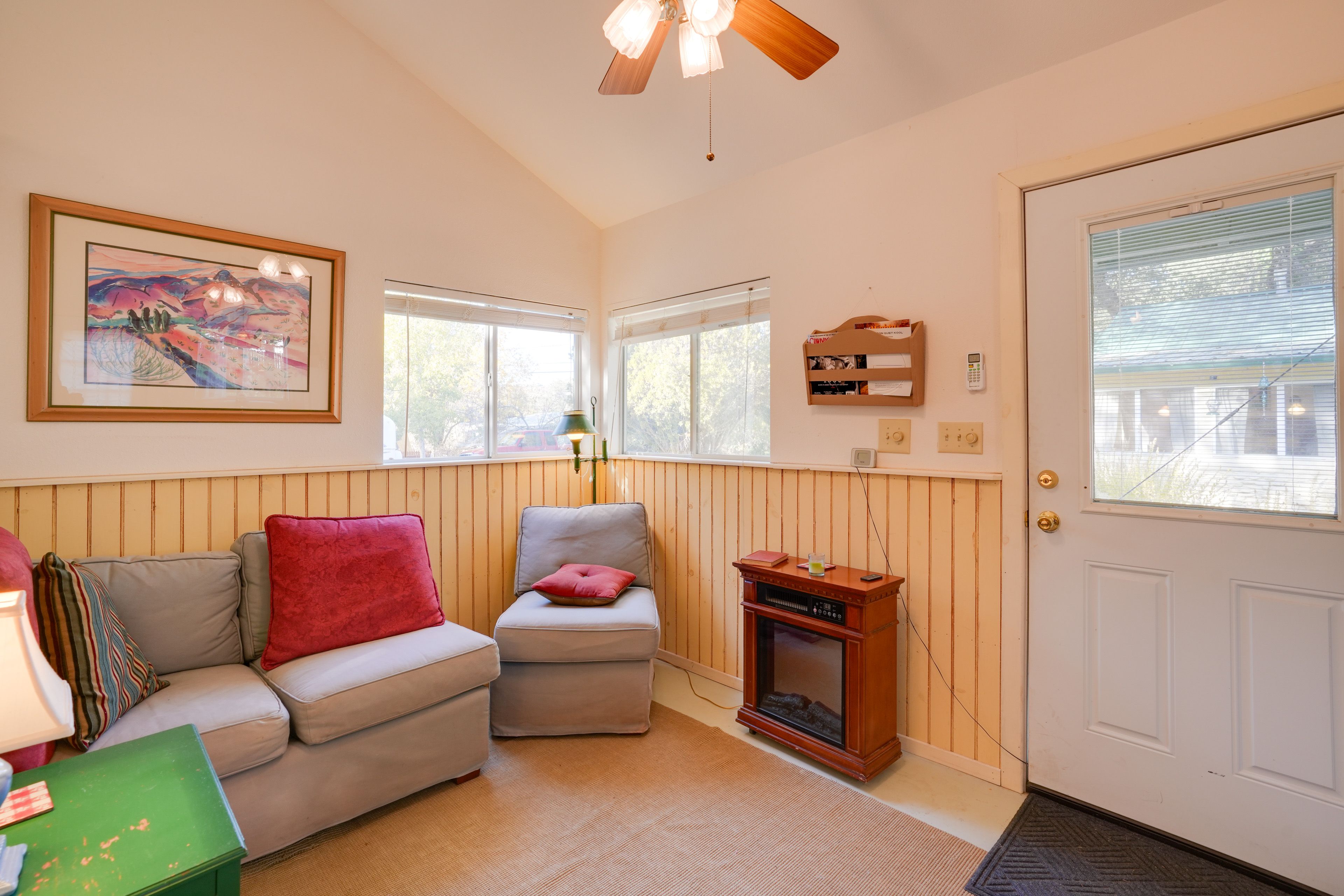 Studio | Living Area | Mini-Split Heating & A/C | Free Shared WiFi