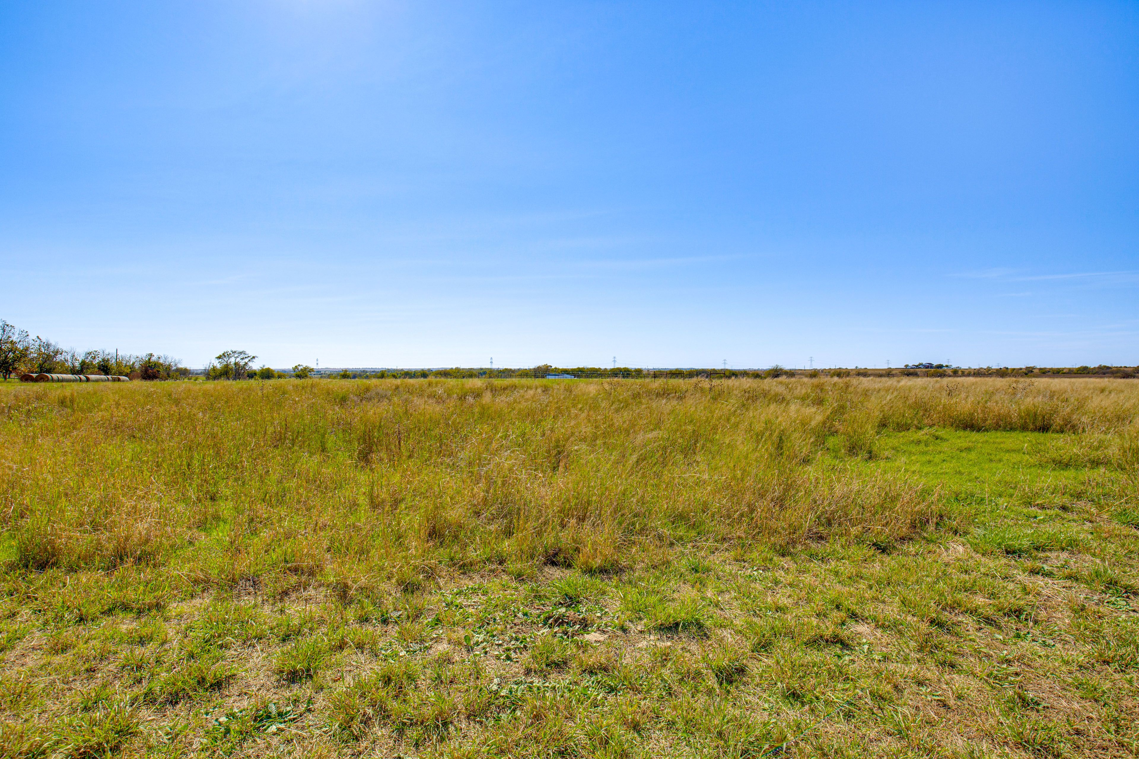 Spacious Property | Fort Worth Views