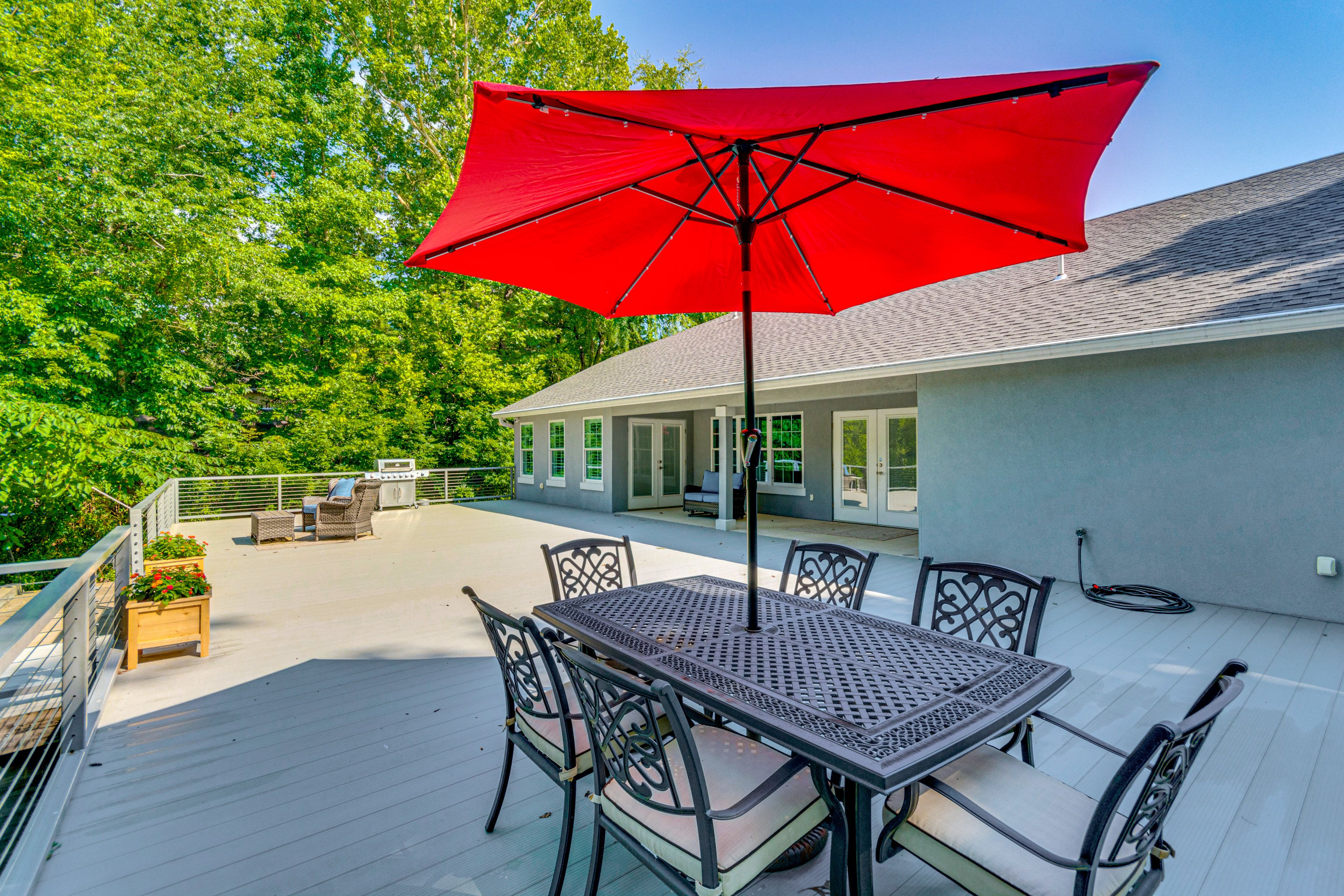 Deck | Dining Area | River View