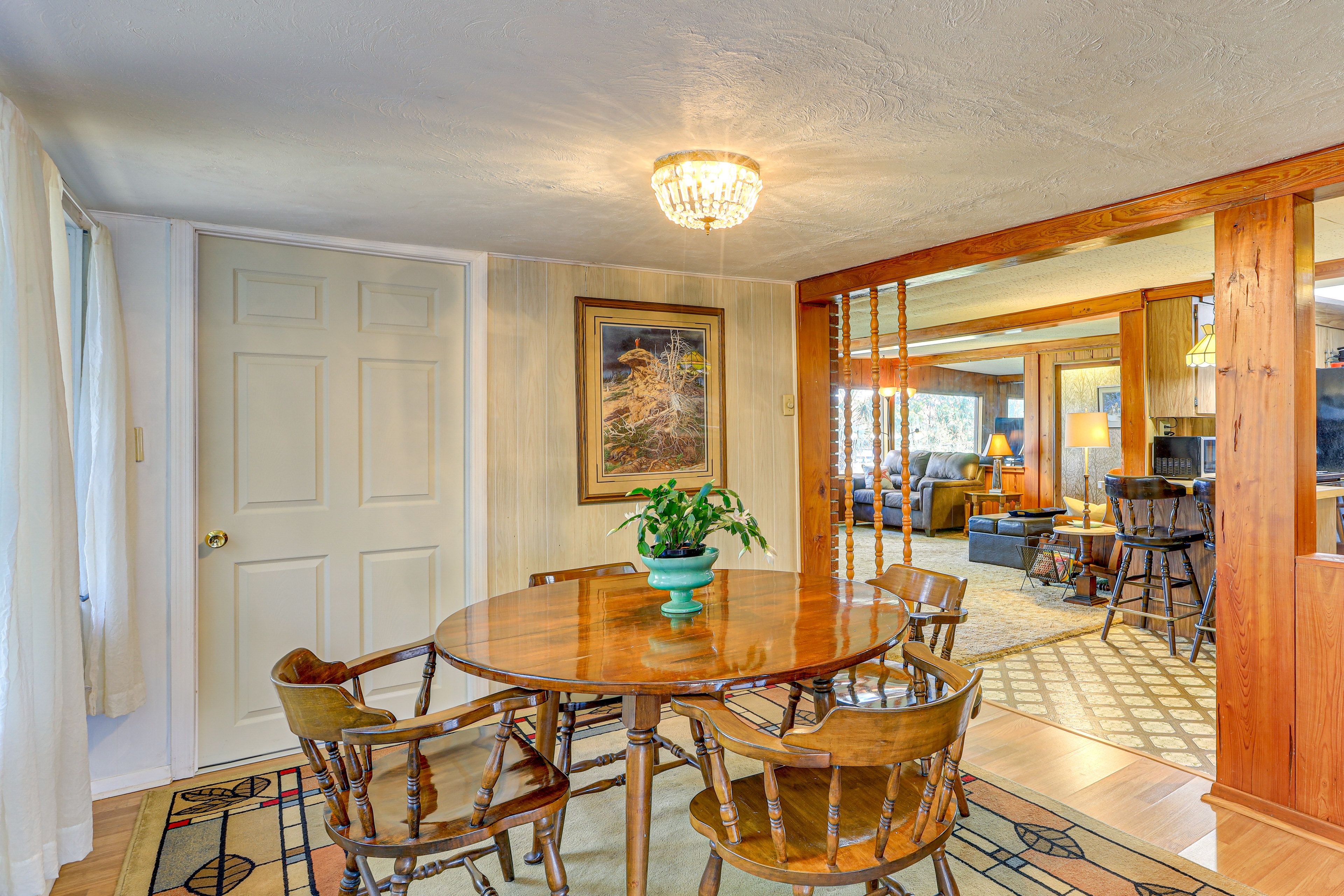 Dining Room | Dishware & Flatware