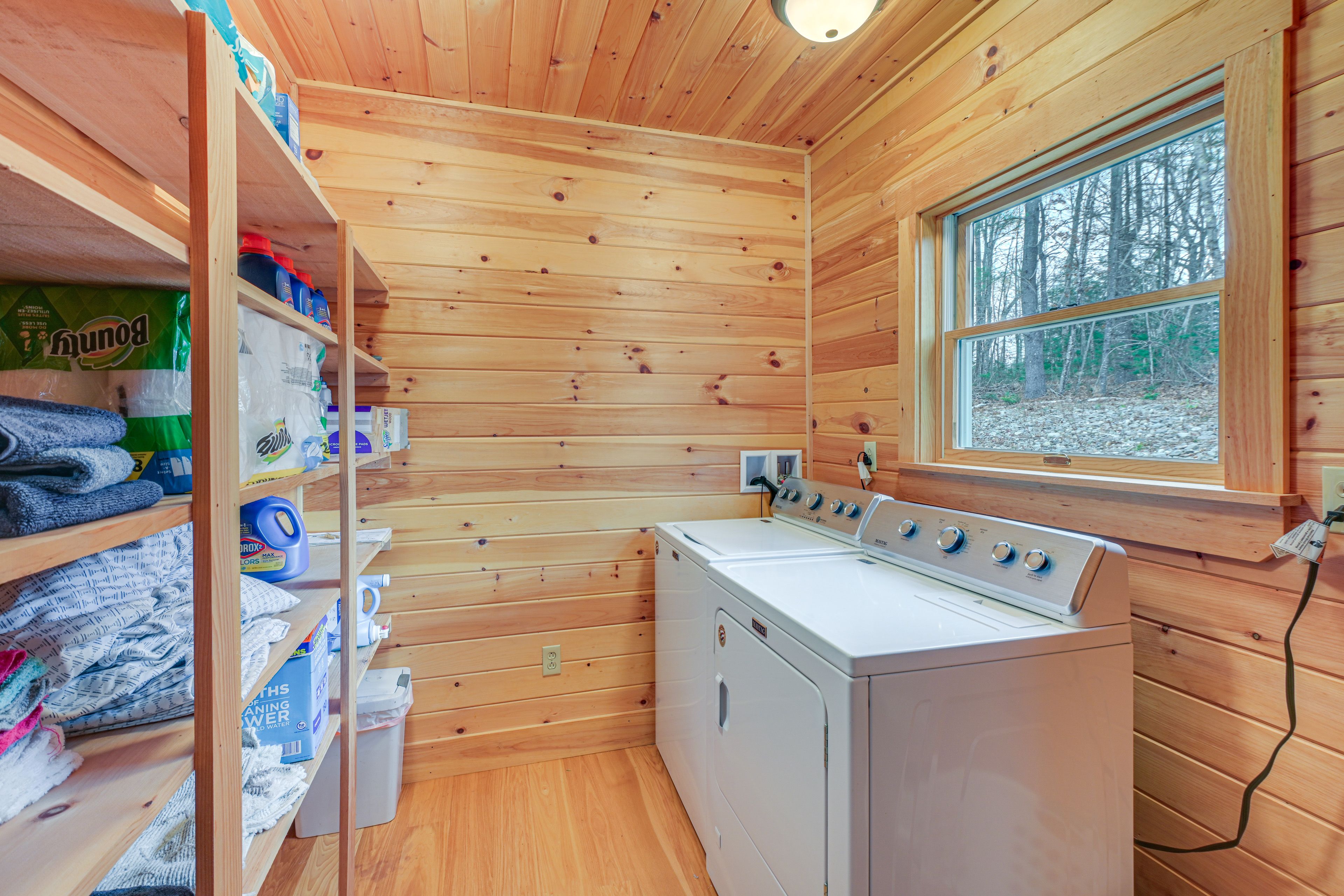 Laundry Area | Washer/Dryer | Laundry Detergent