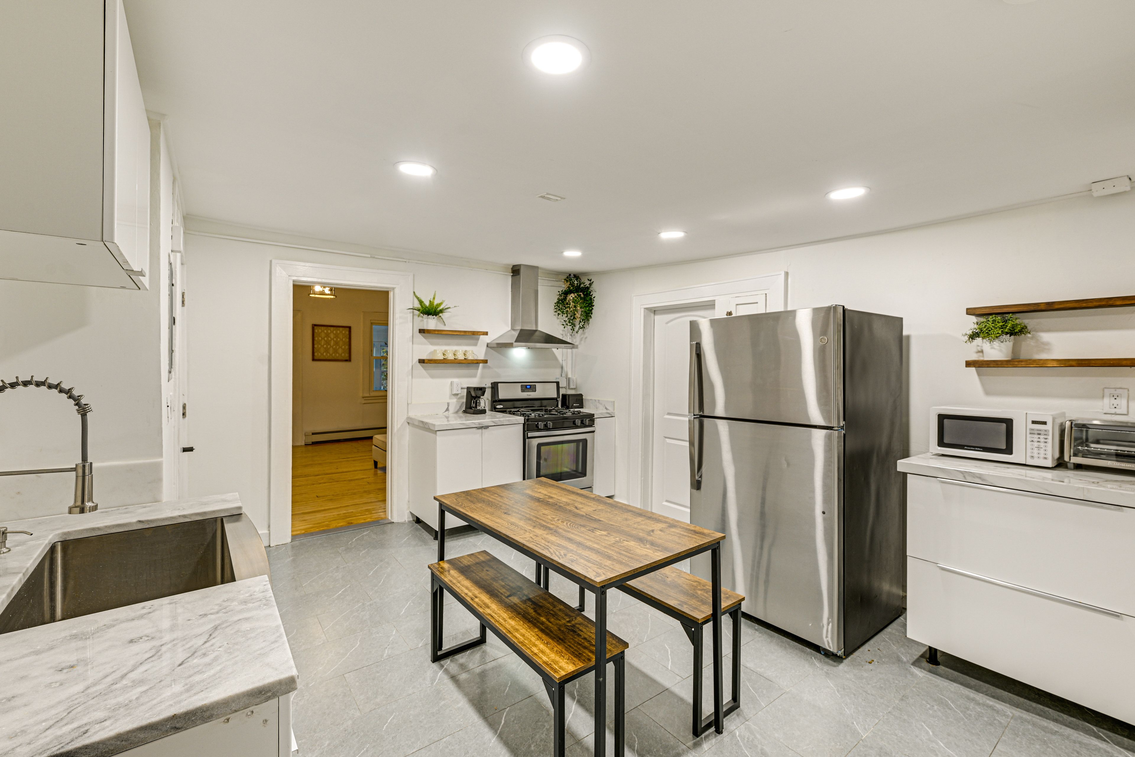 Kitchen | Toaster | Dishware & Flatware