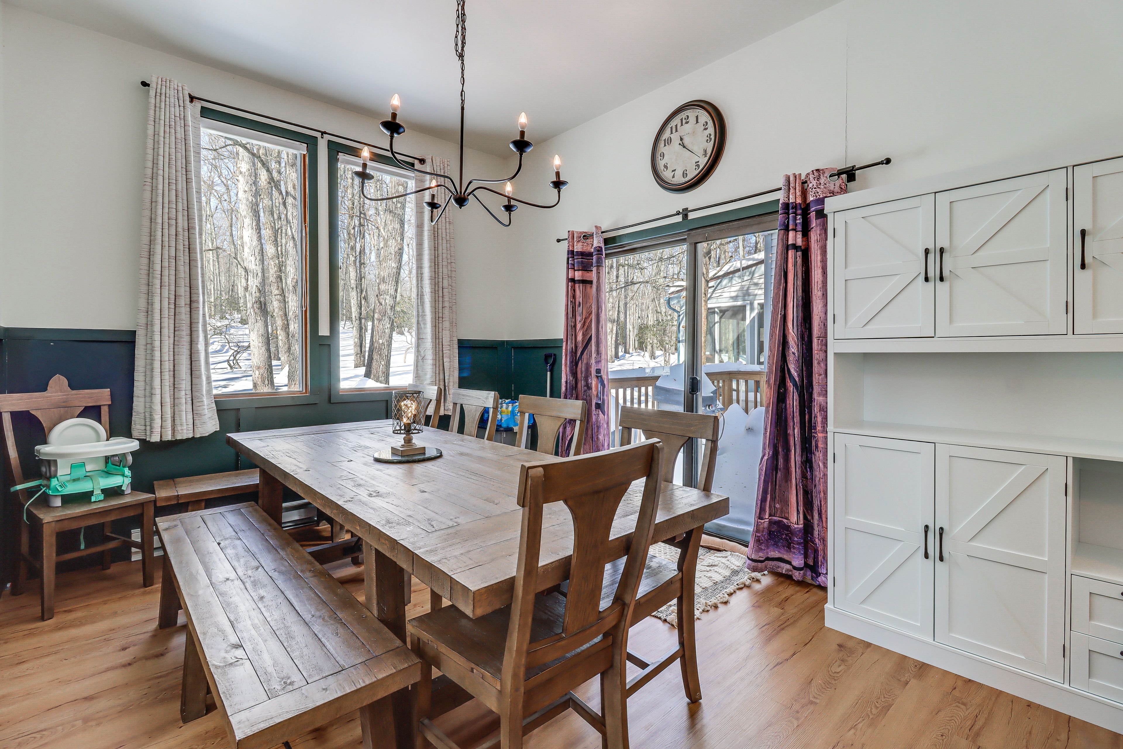 Dining Area | Main Level