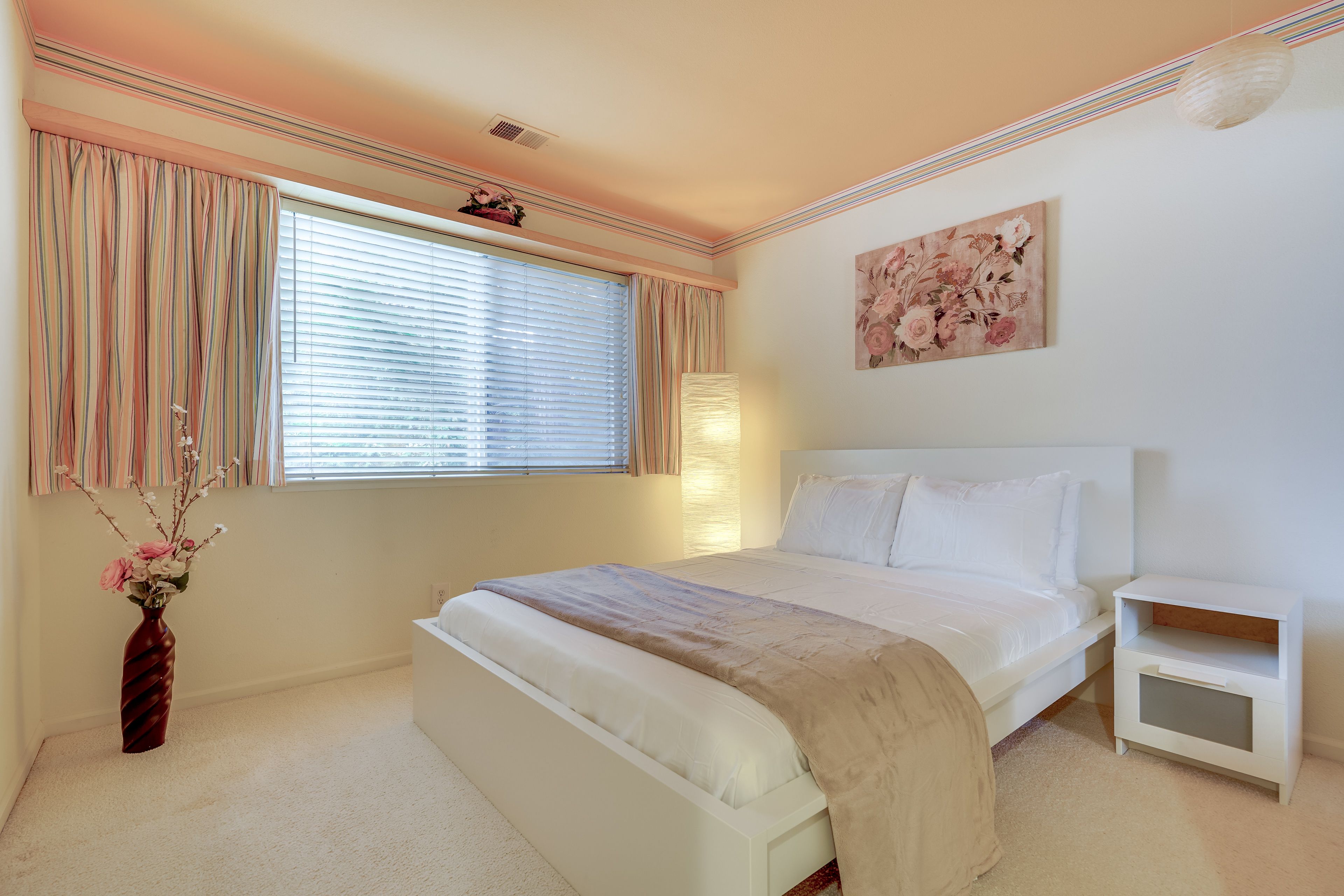 Bedroom 3 | 2nd Floor | Queen Bed