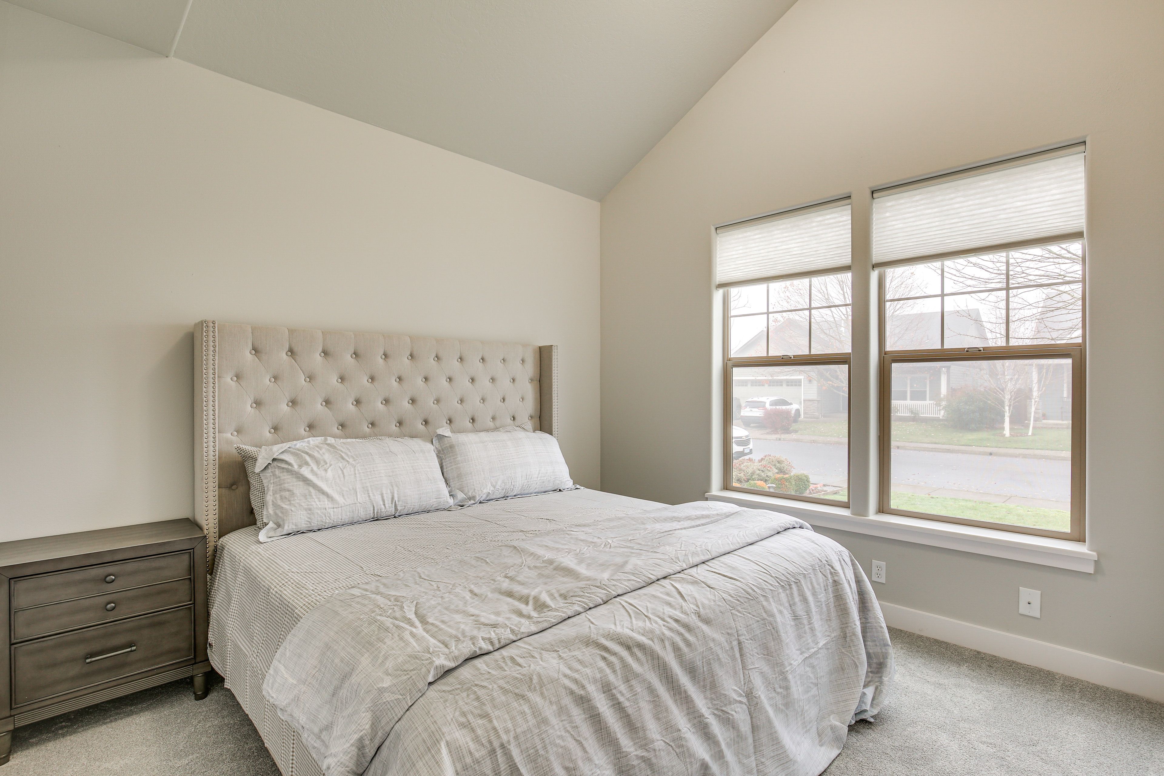 Bedroom 2 | King Bed