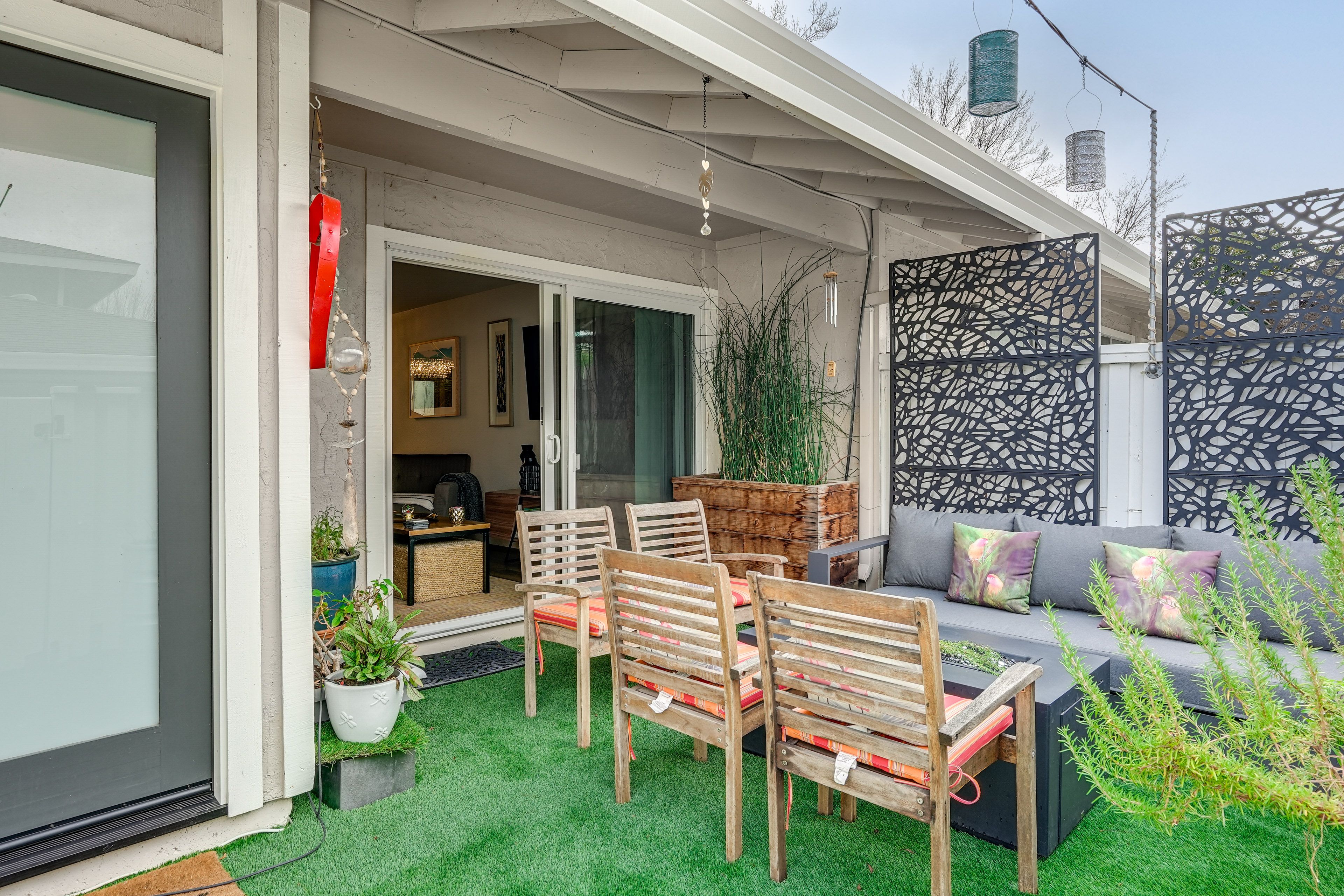 Private Patio | Fire Pit | Gas Grill