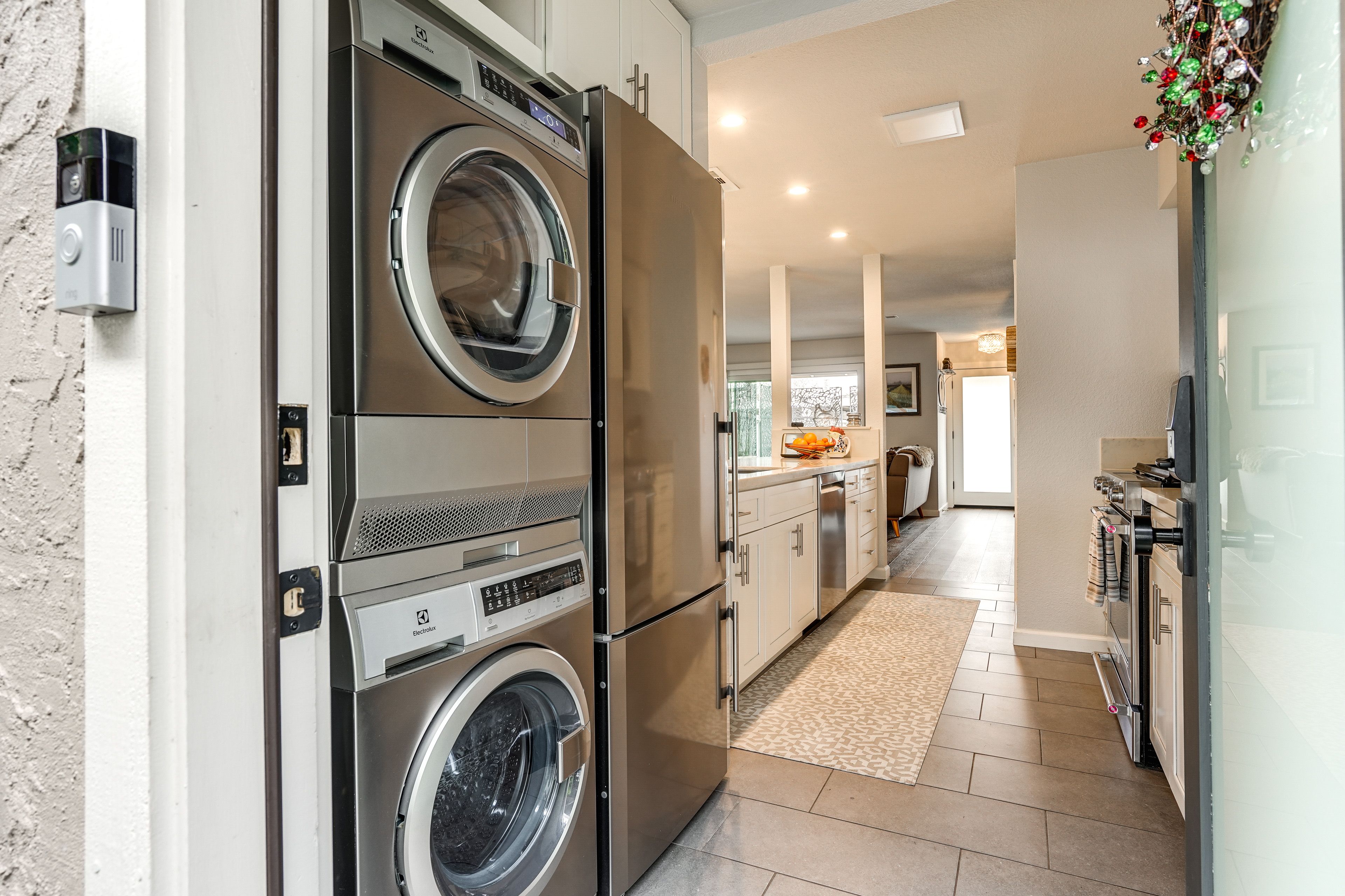 In-Unit Laundry | 1st Floor