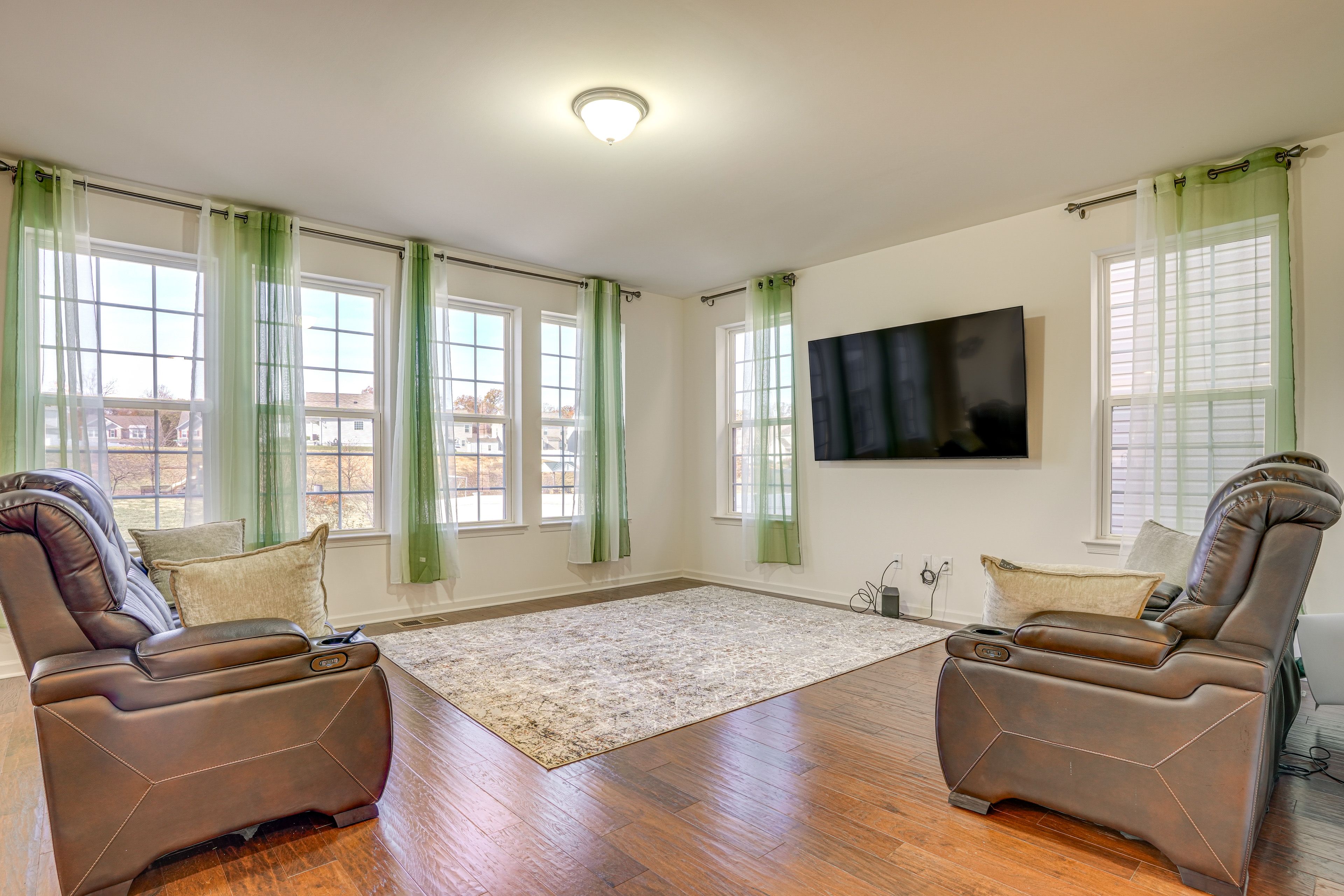 Living Room | 1st Floor | Central A/C & Heating