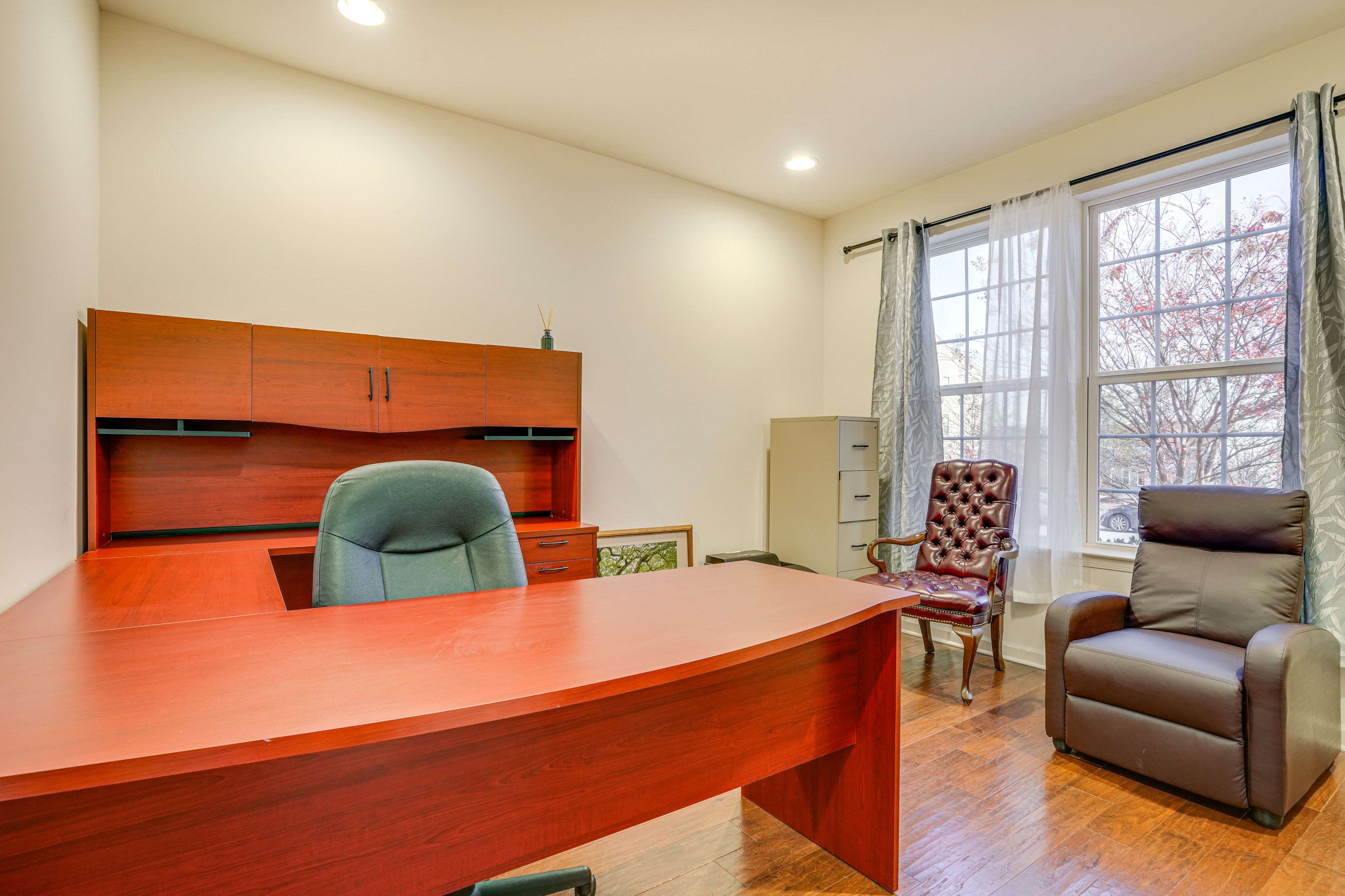 Office | 1st Floor