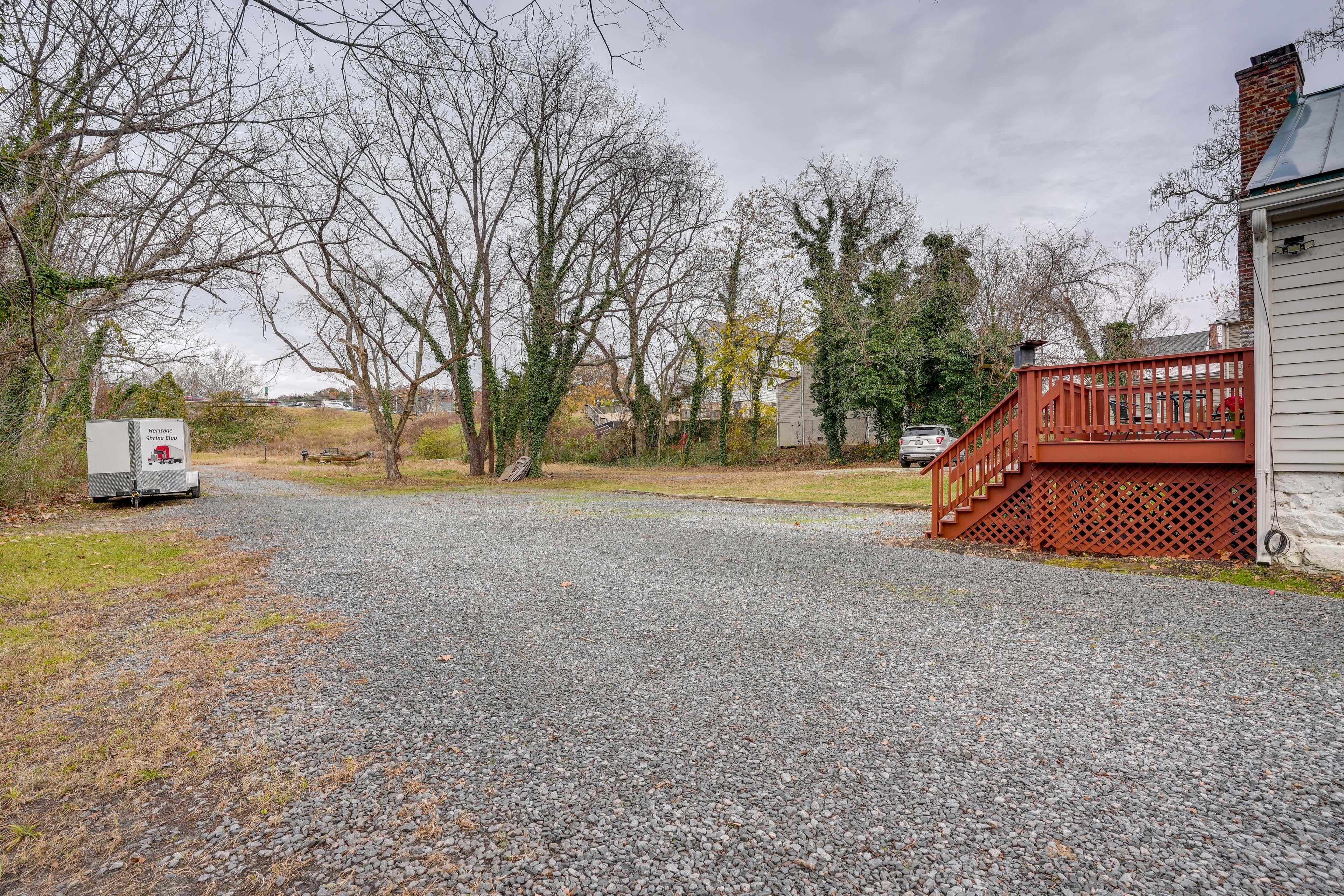 Parking | Rear of Property (4 Vehicles) | RV/Trailer Parking Available