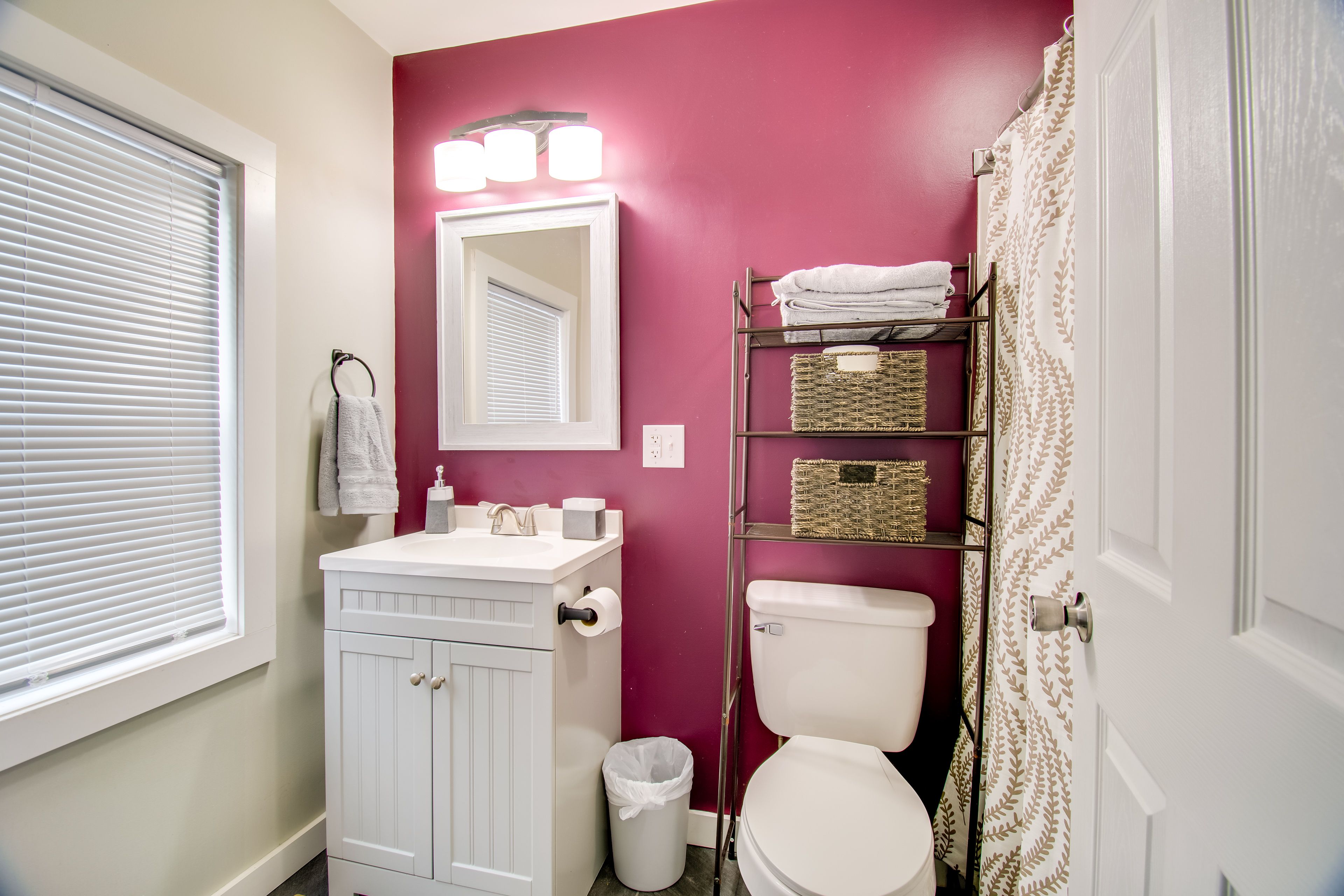 Bathroom | Towels Provided