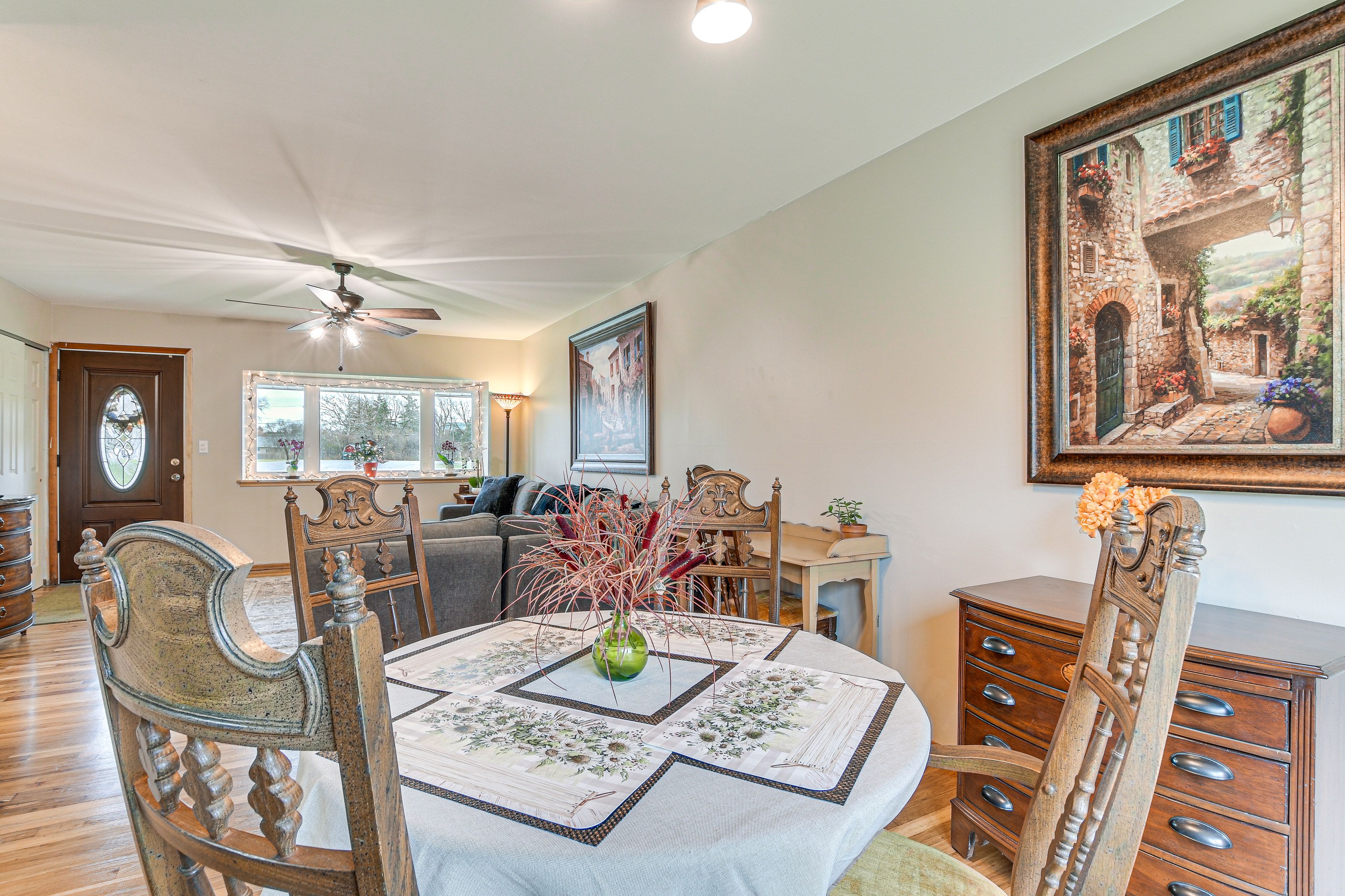Dining Room | Single-Story Home | Dishware & Flatware