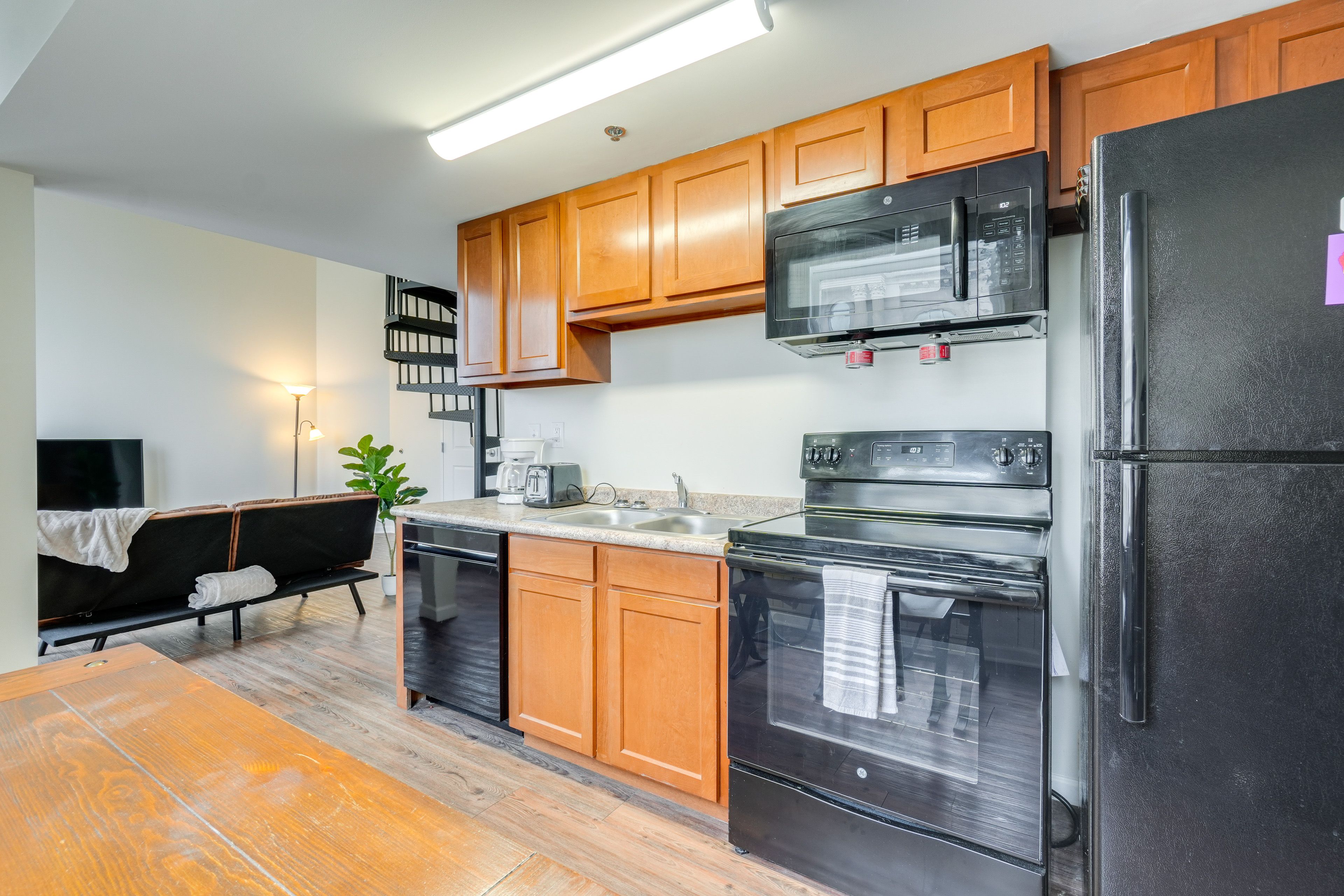 Kitchen | Lower Level | Cooking Basics