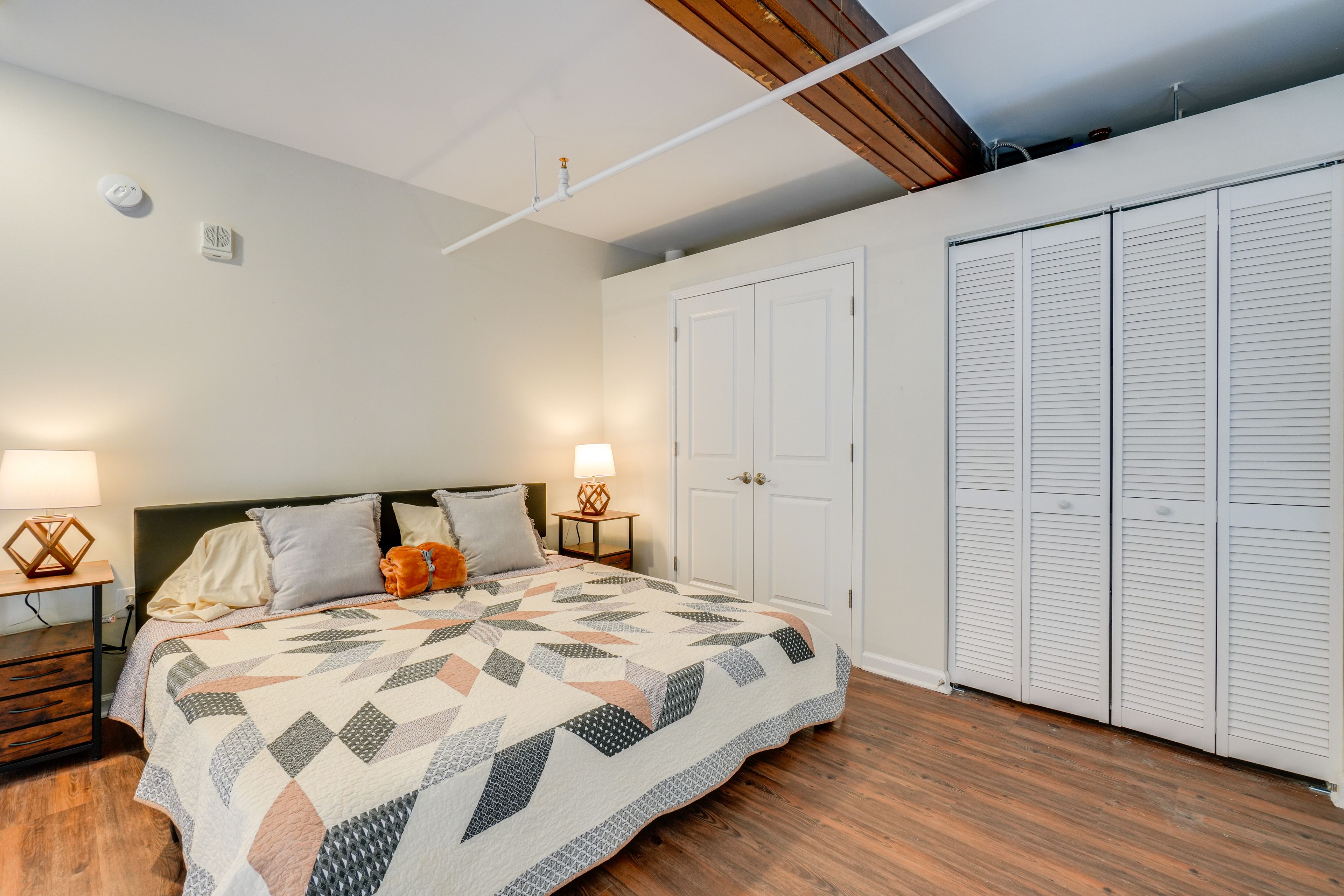 Loft | Upper Level | King Bed | Linens Provided