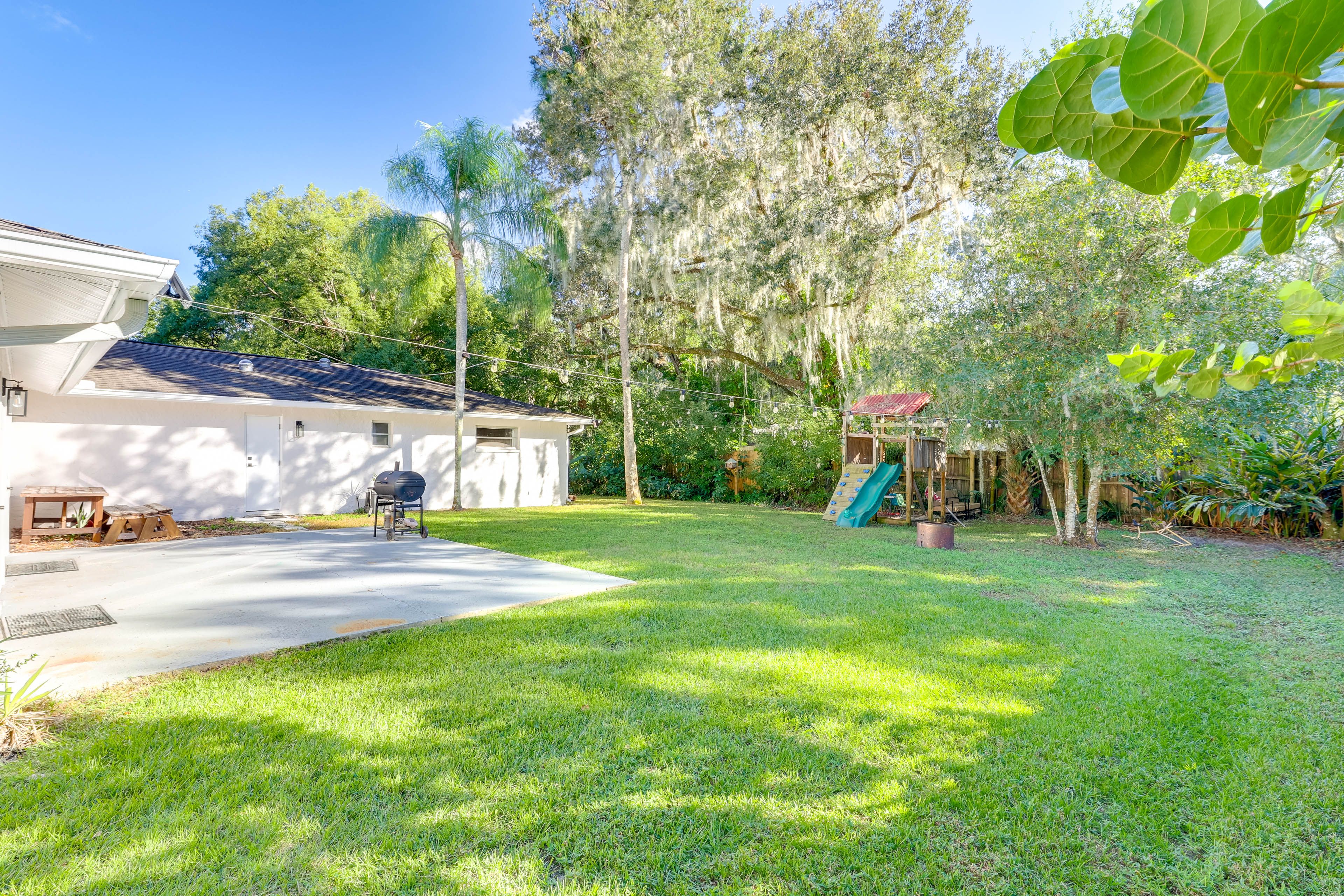 Fenced Backyard | Playground | Charcoal Grill | Fire Pit