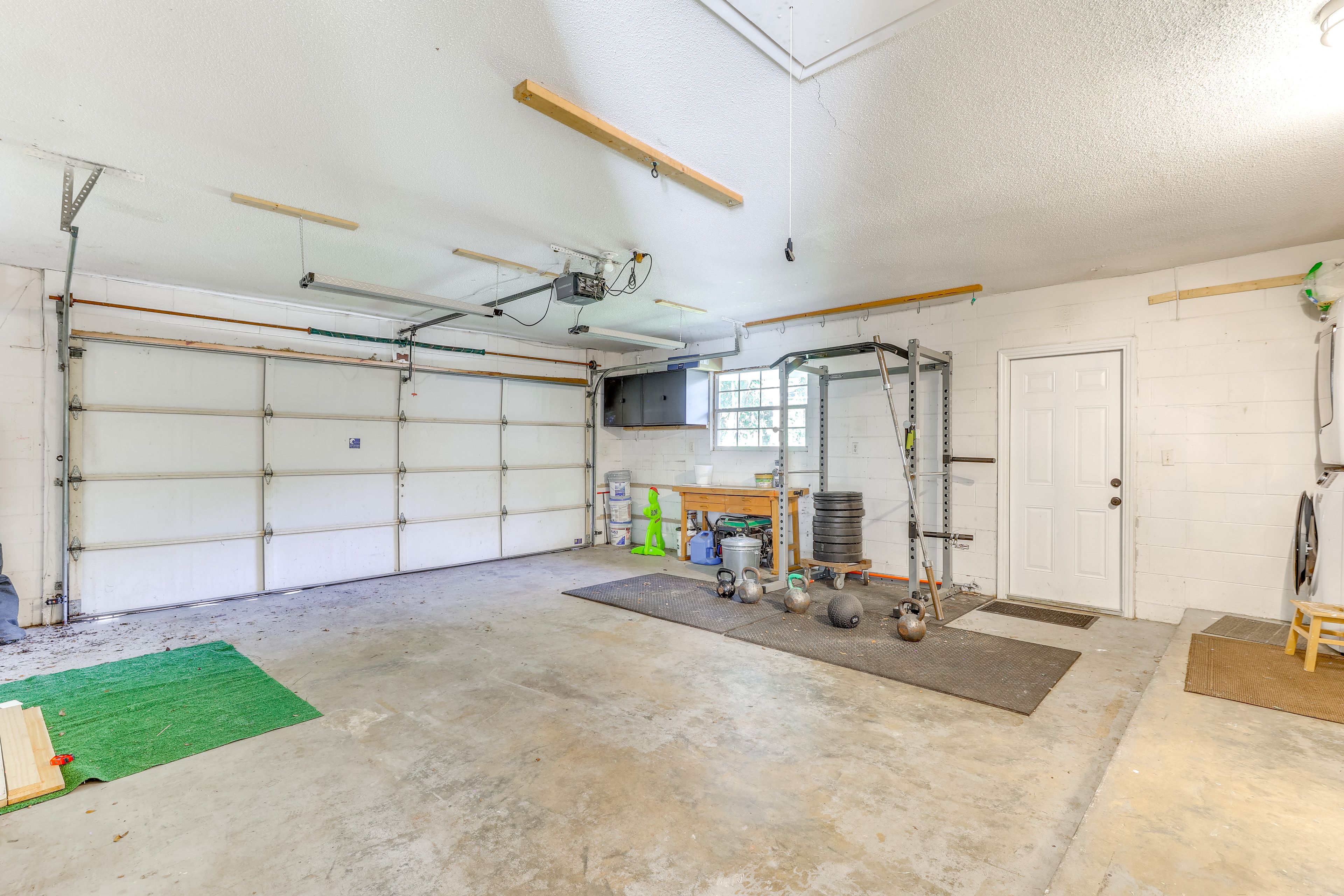 Garage | Barbell Weight Set | Washer/Dryer