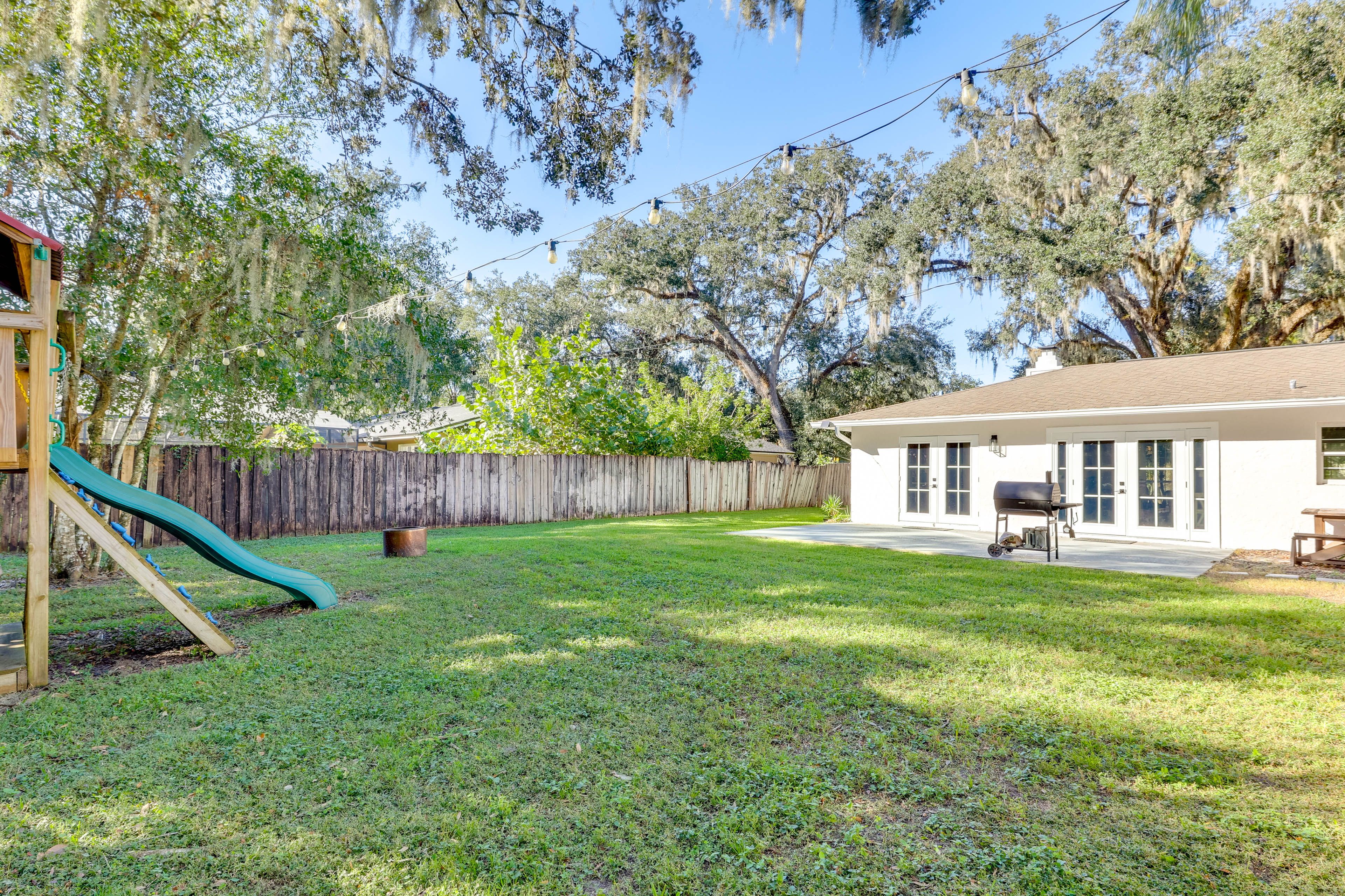 Fenced Backyard | Playground | Fire Pit | Charcoal Grill