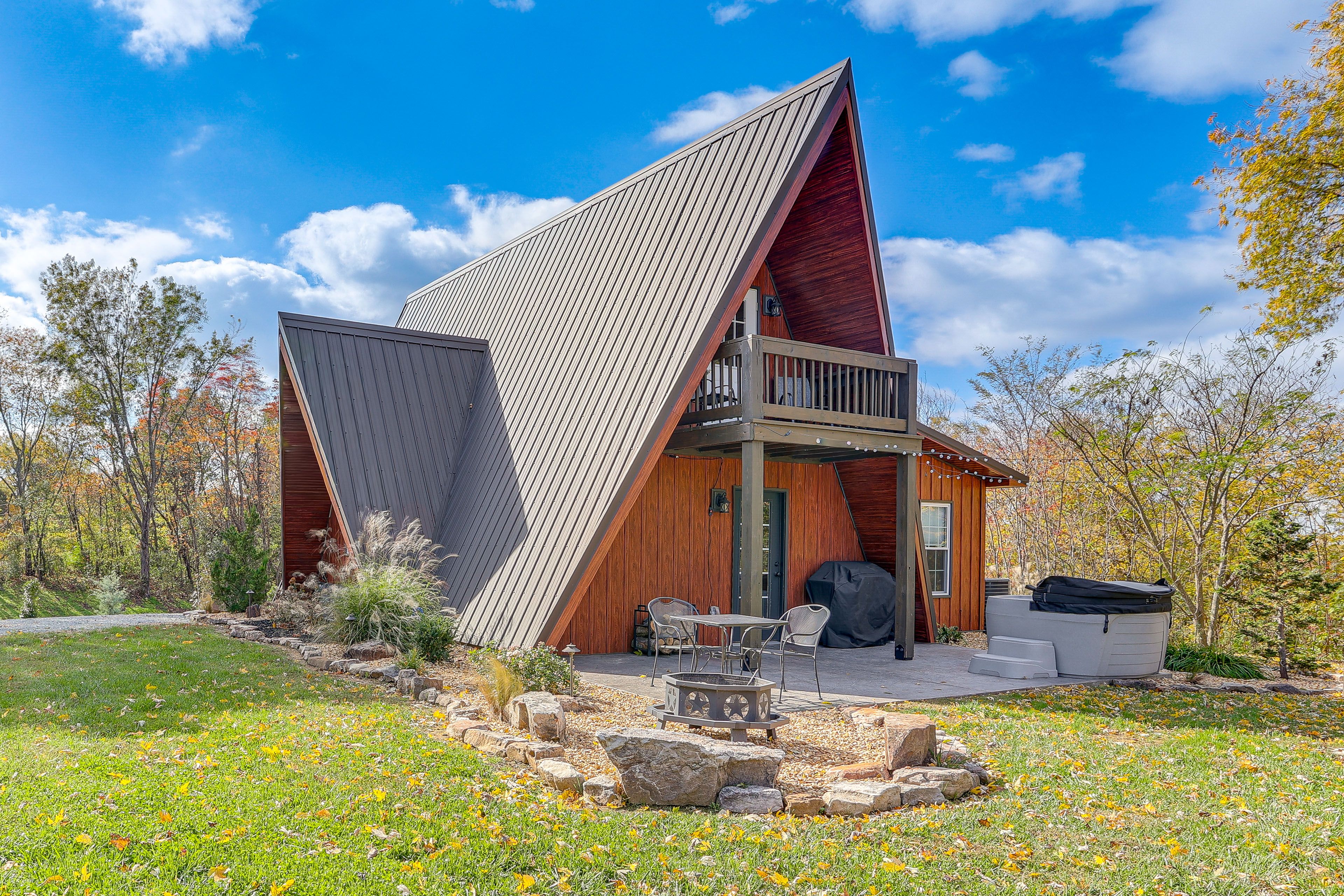 Back Patio | Gas Grill | Outdoor Dining Area | Fire Pit | Pond View