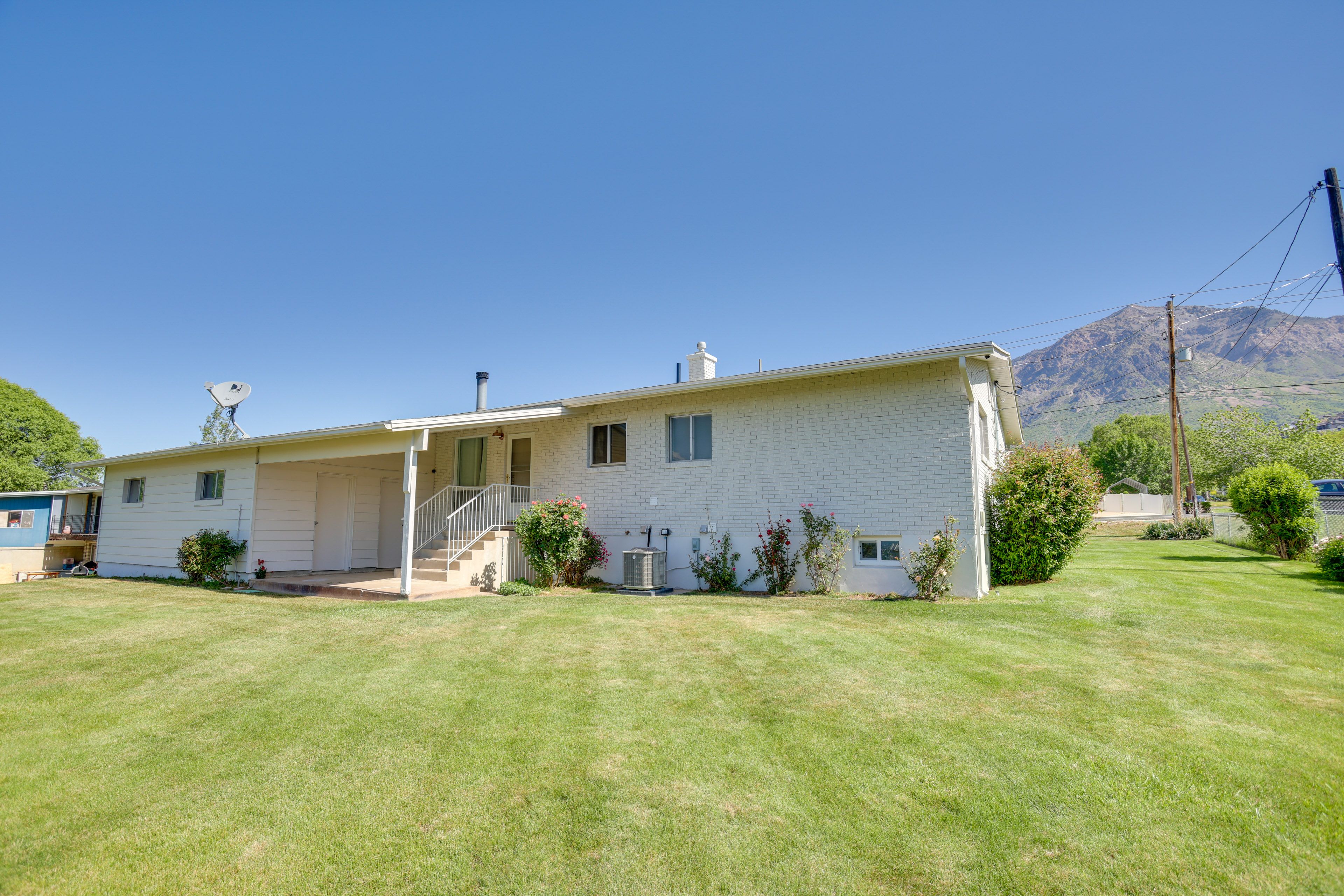 Shared Patio & Backyard