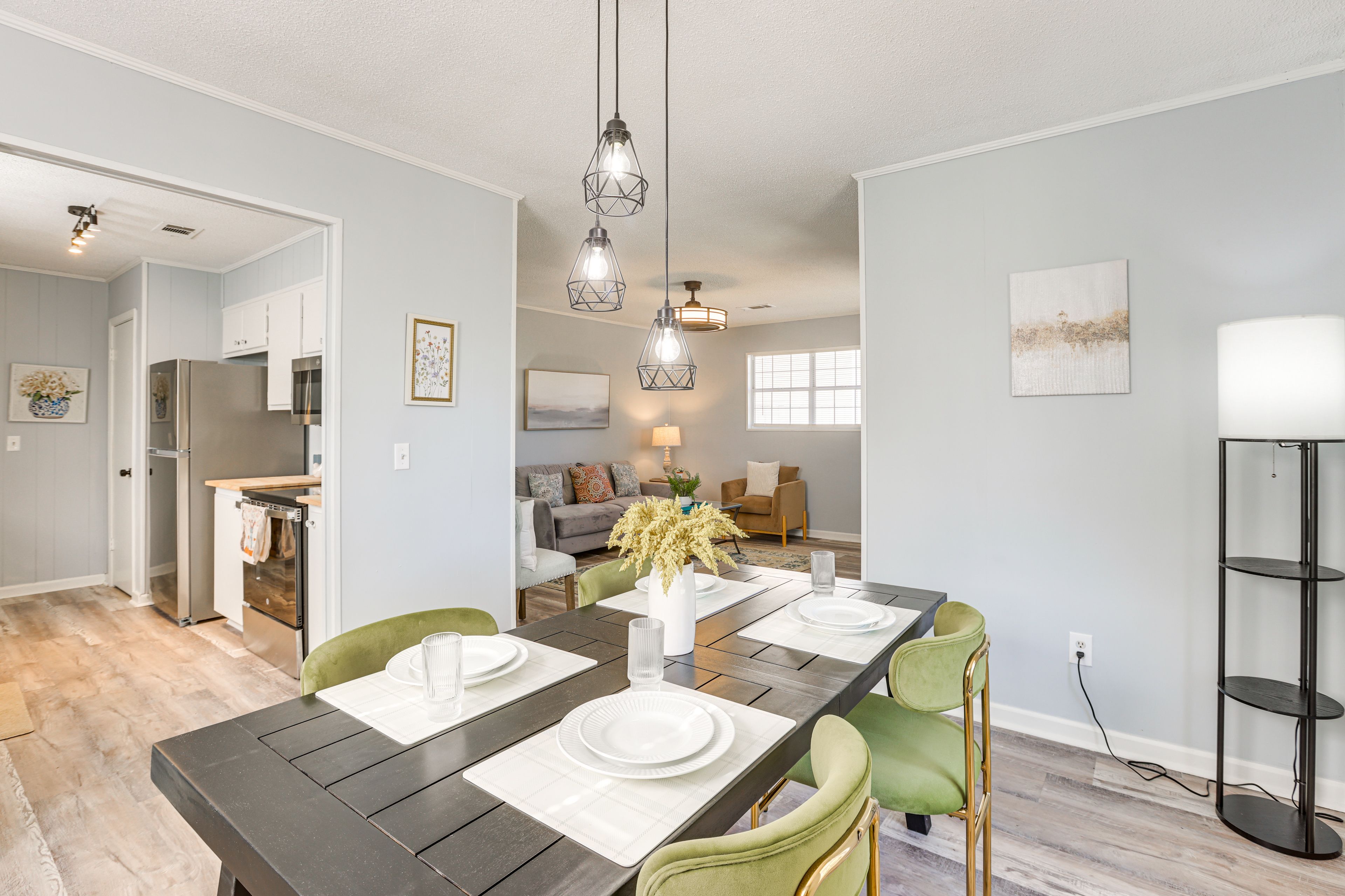 Thomasville Vacation Rental | 3BR | 2BA | 1,116 Sq Ft | 5 Steps Required