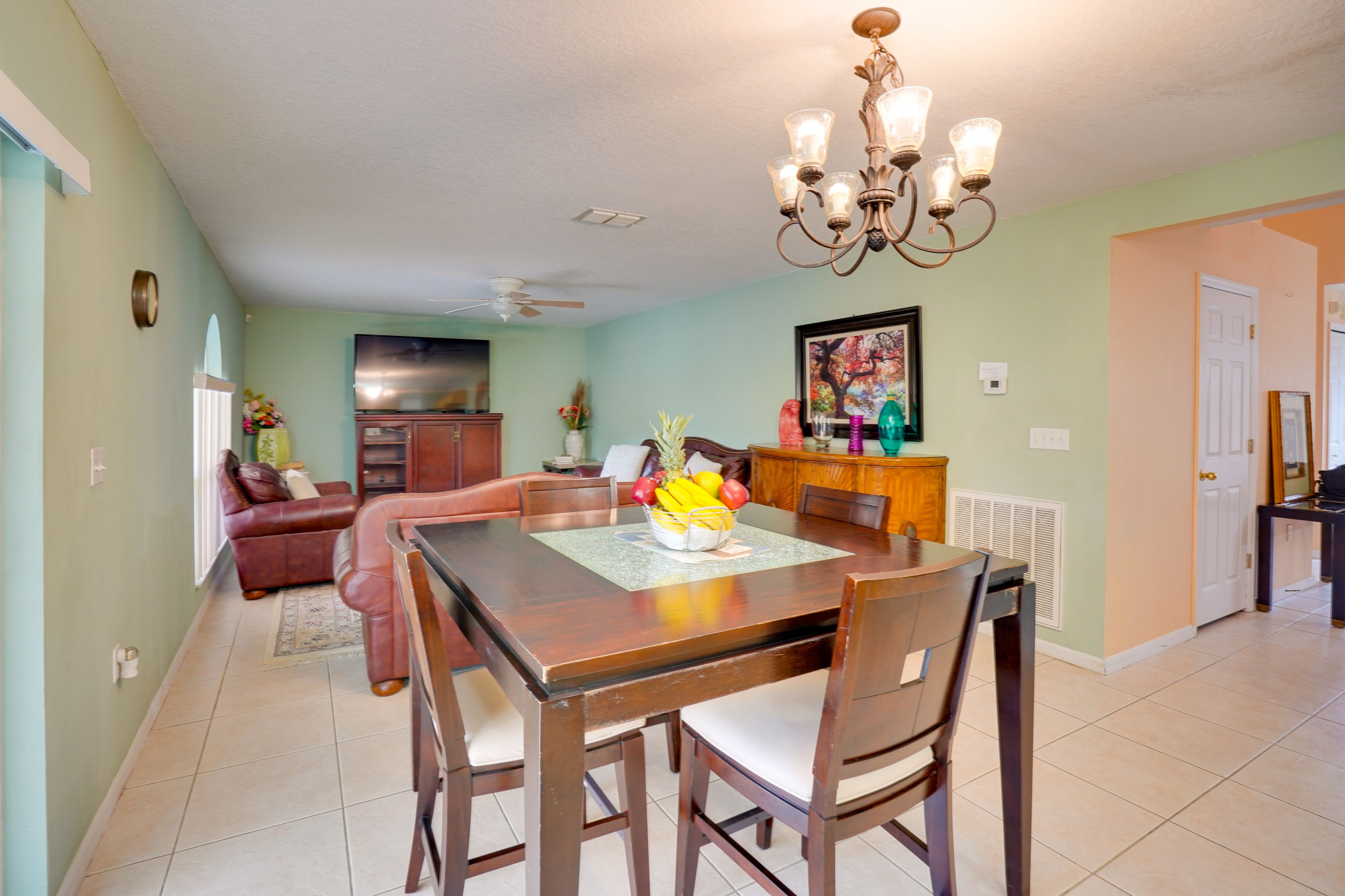 4-Person Dining Table | 1st Floor