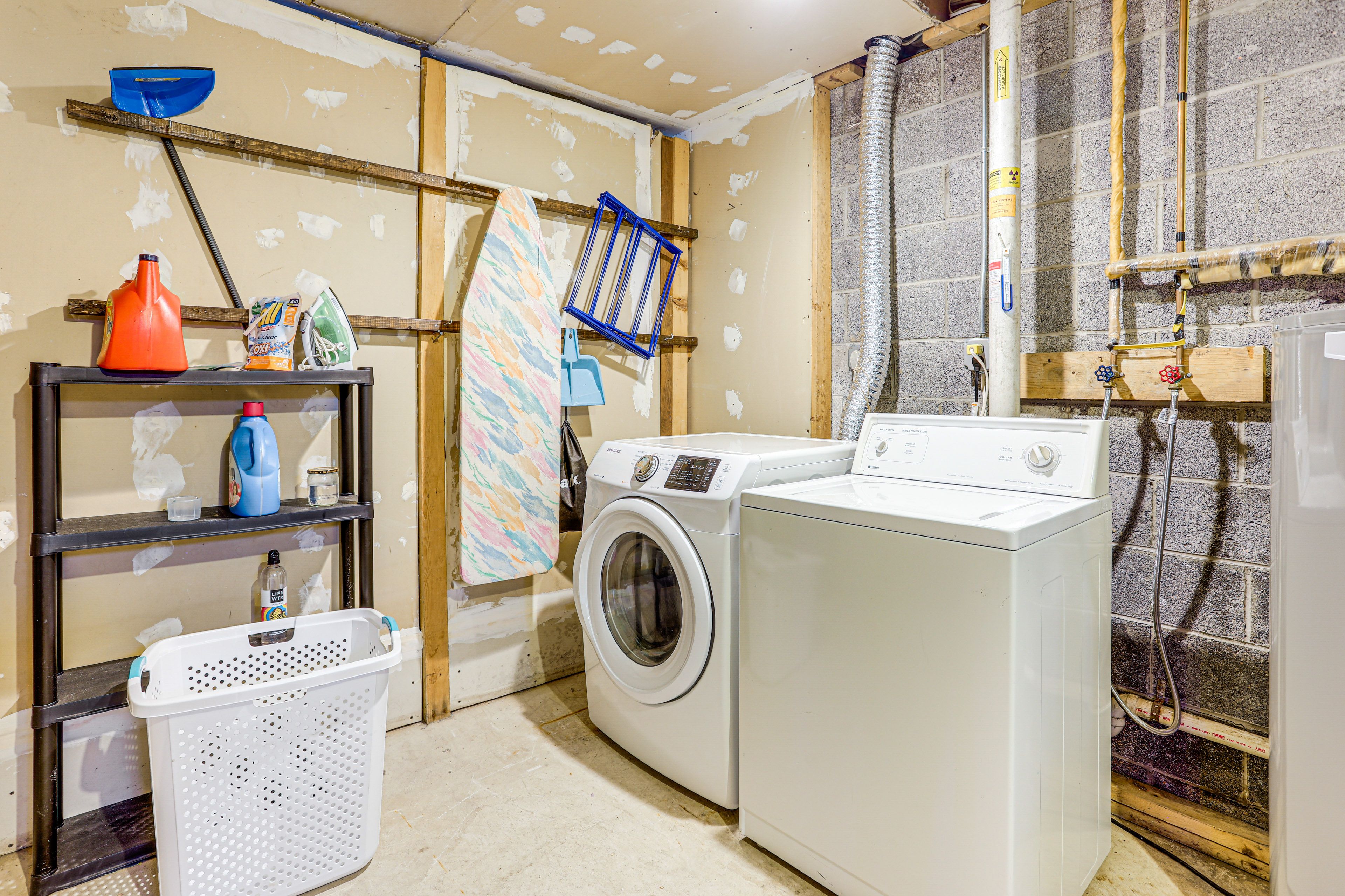 Laundry Room | Basement Level