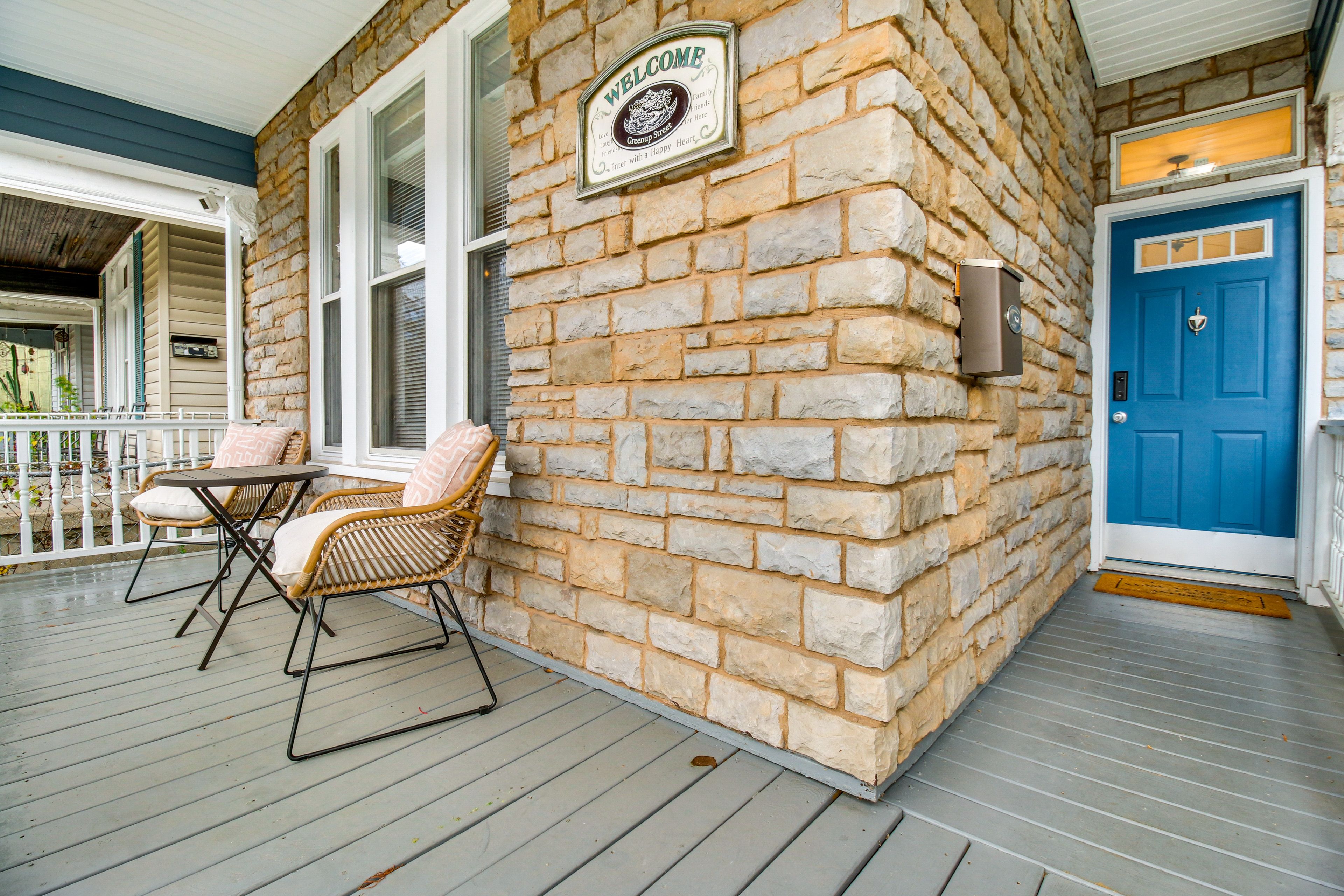 Front Patio | Private Entrance