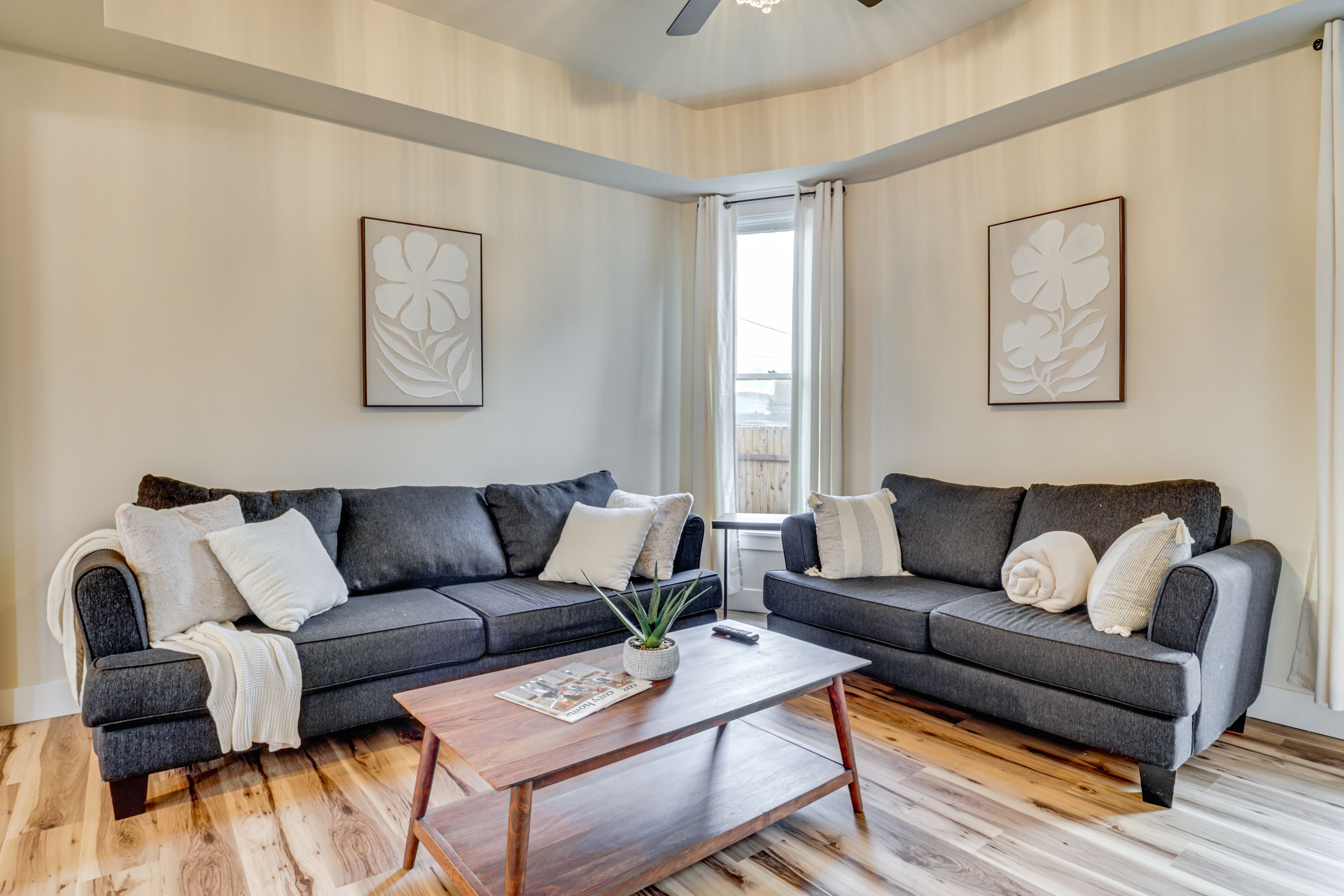 Living Room | 1st Floor | Smart TV | Ceiling Fan