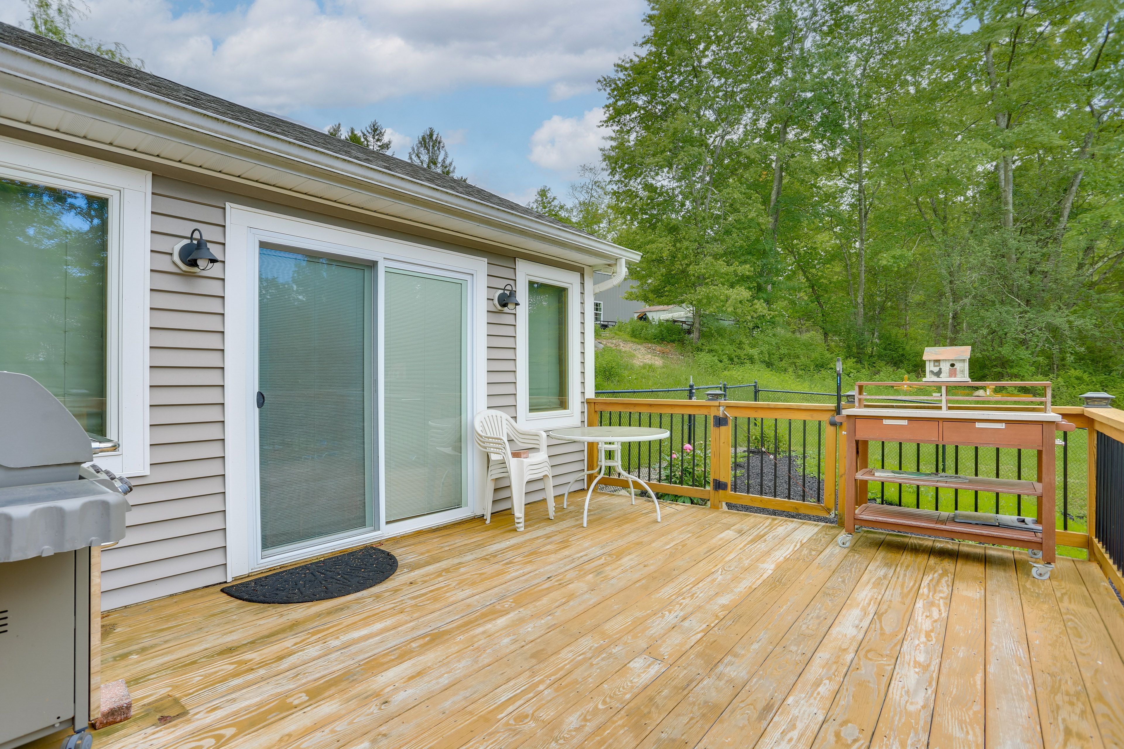 Private Deck
