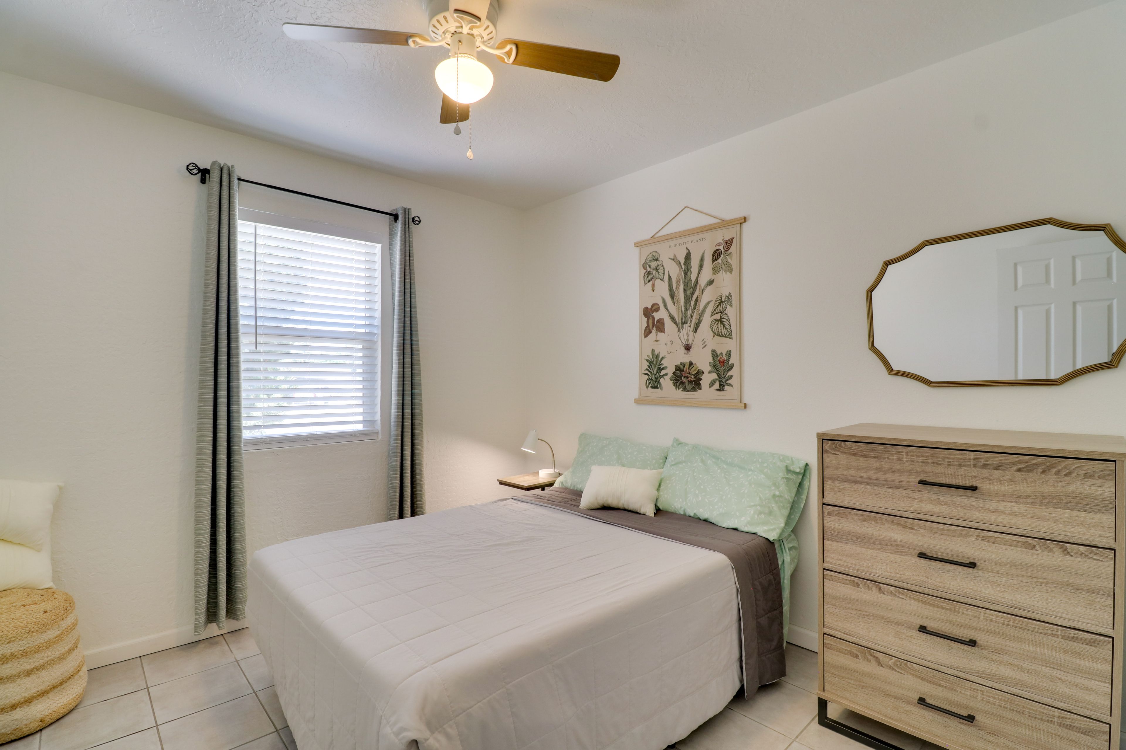 Bedroom 2 | Full Bed