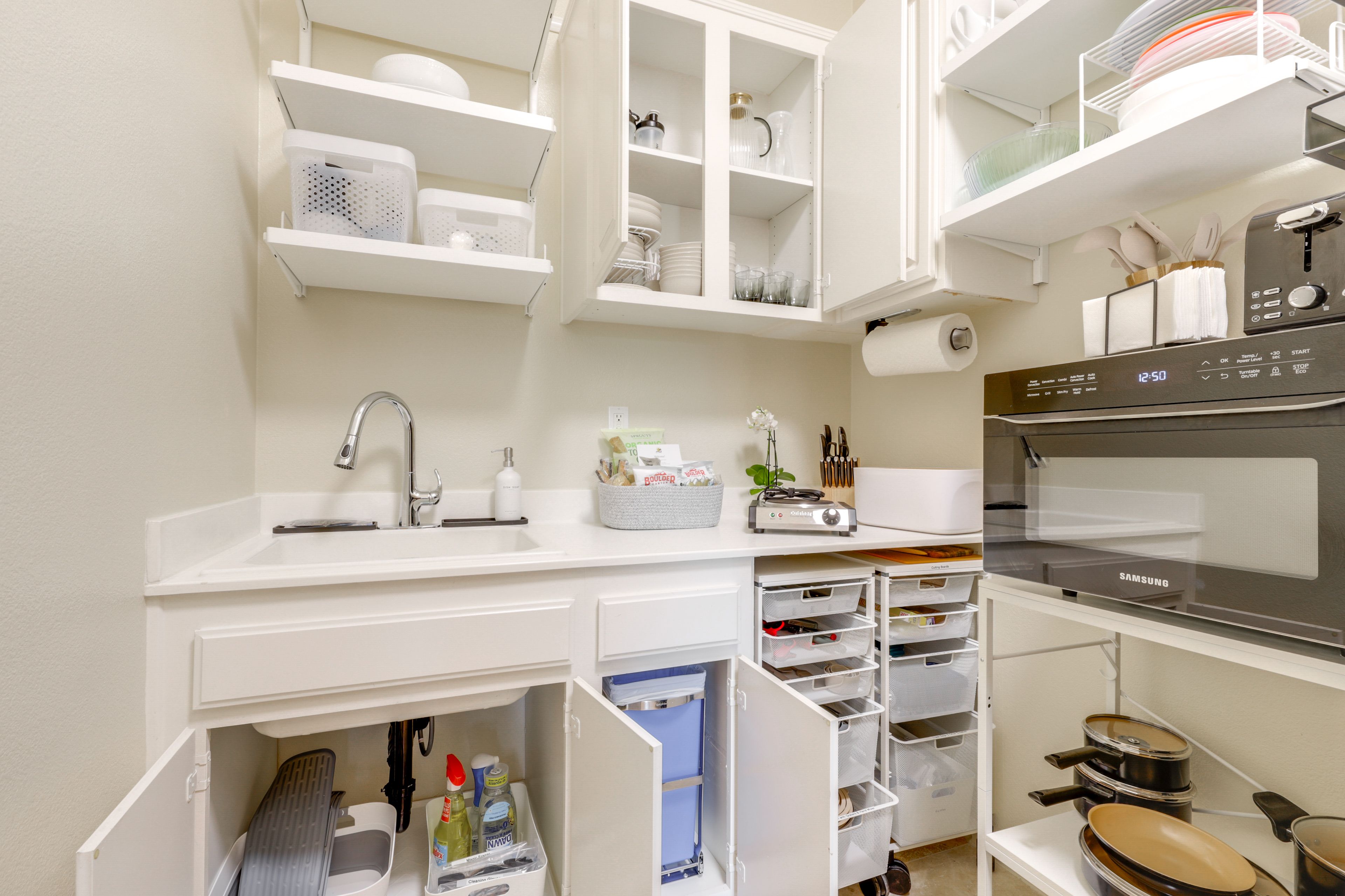 Kitchenette | Cooking Basics | Convection Oven | Air Fryer