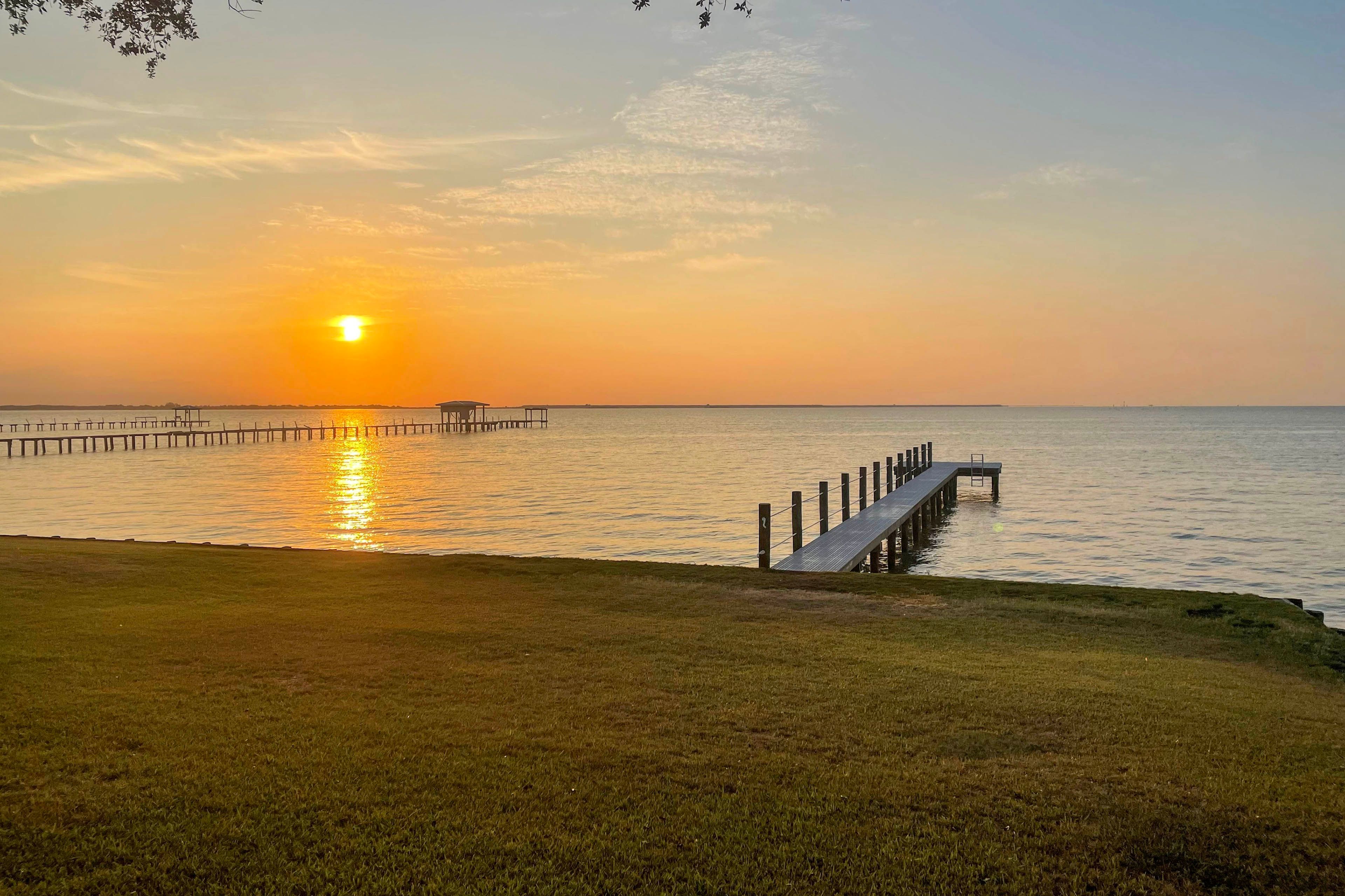 Private Fishing Pier | Sunset Views